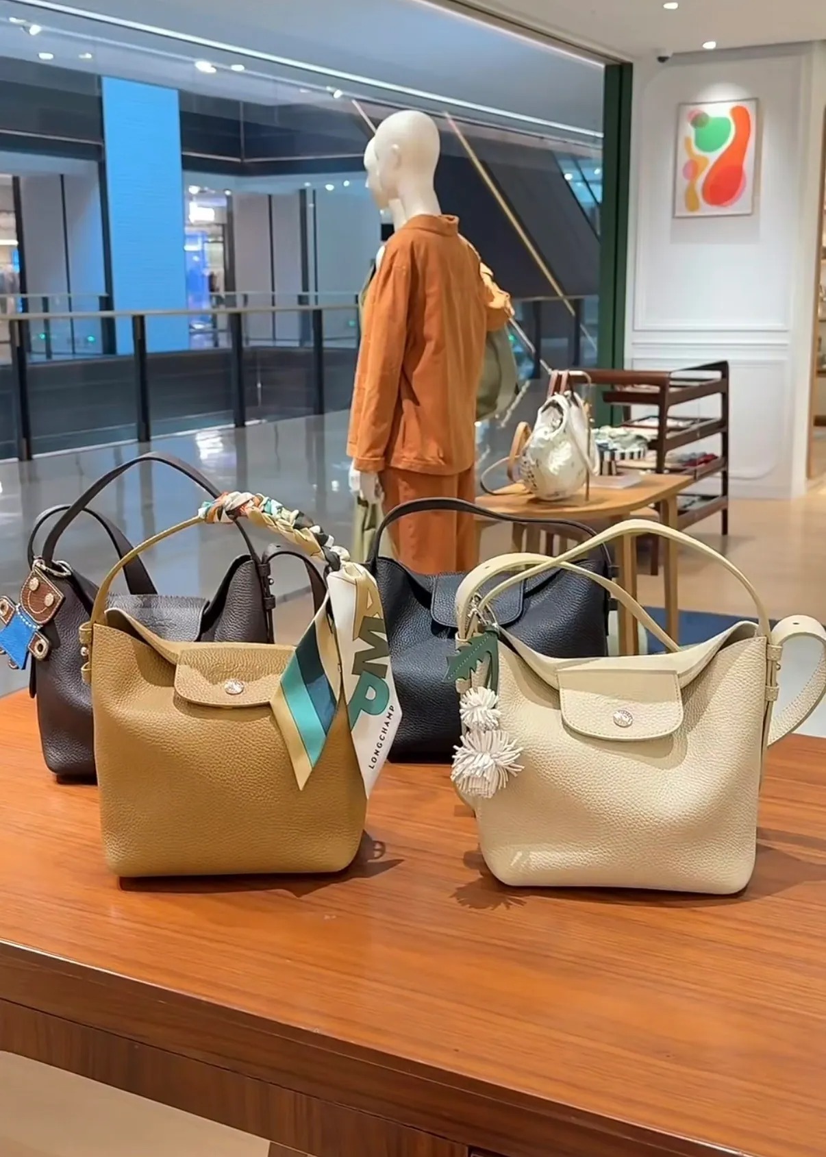 LONGCHAMP Le Cadence S Bucket Bag