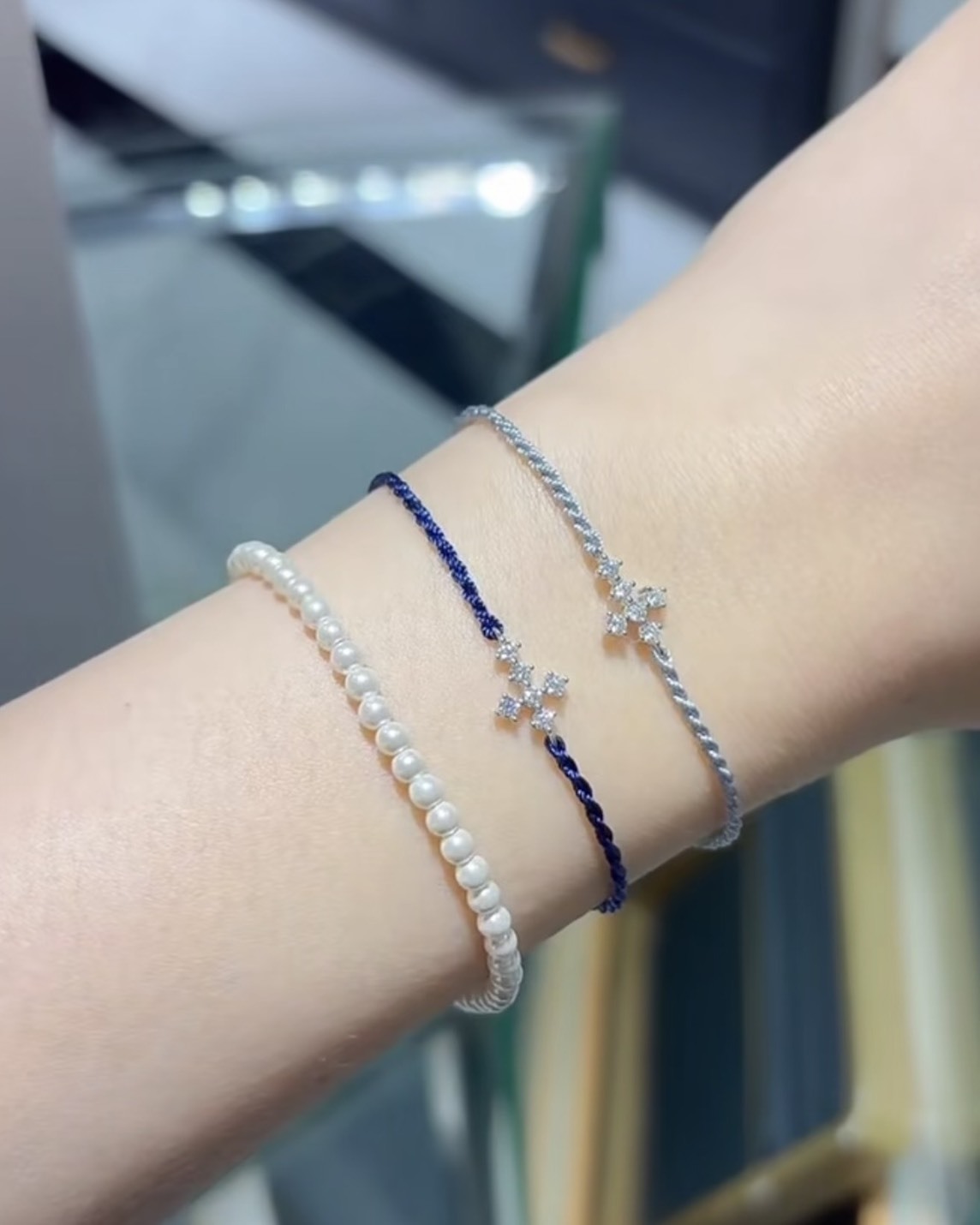 【預購】LLOYD 2026新品 MOISSANITE 莫桑石十字手鍊 2色 LLOYDMO