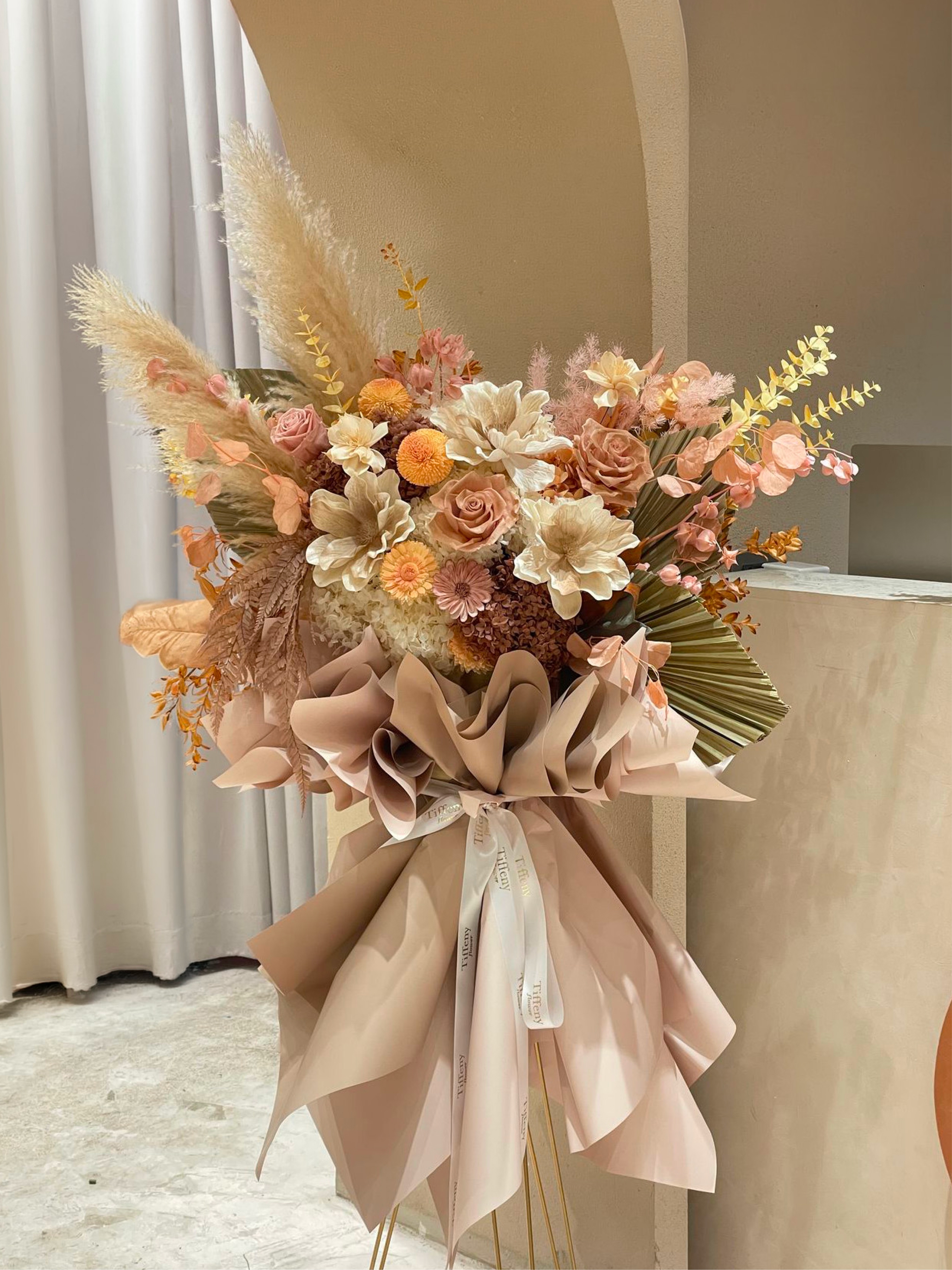 Dry Stand Flower