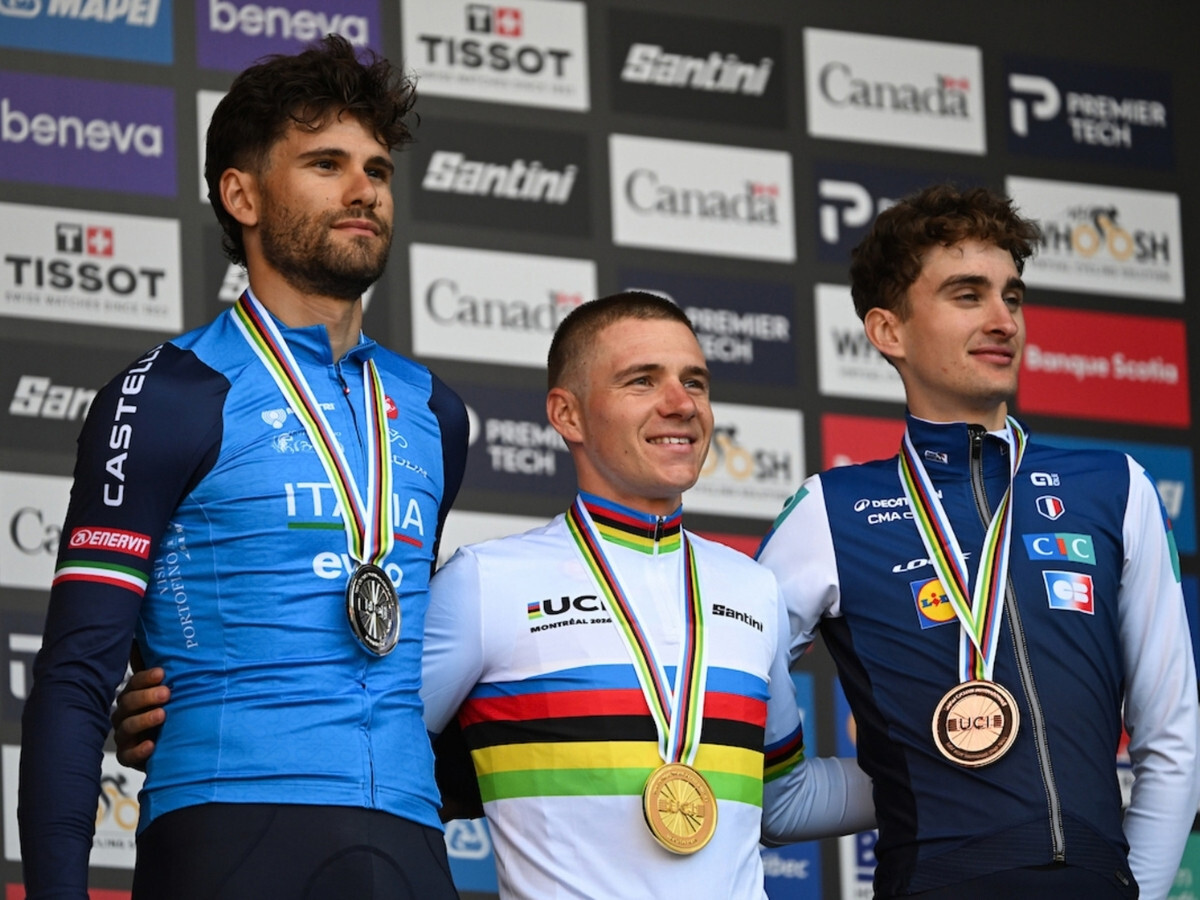 2026 蒙特婁世錦賽男子菁英 ITT 頒獎台，金牌 Remco Evenepoel、銀牌 Filippo Ganna 與銅牌 Paul Seixas 合照