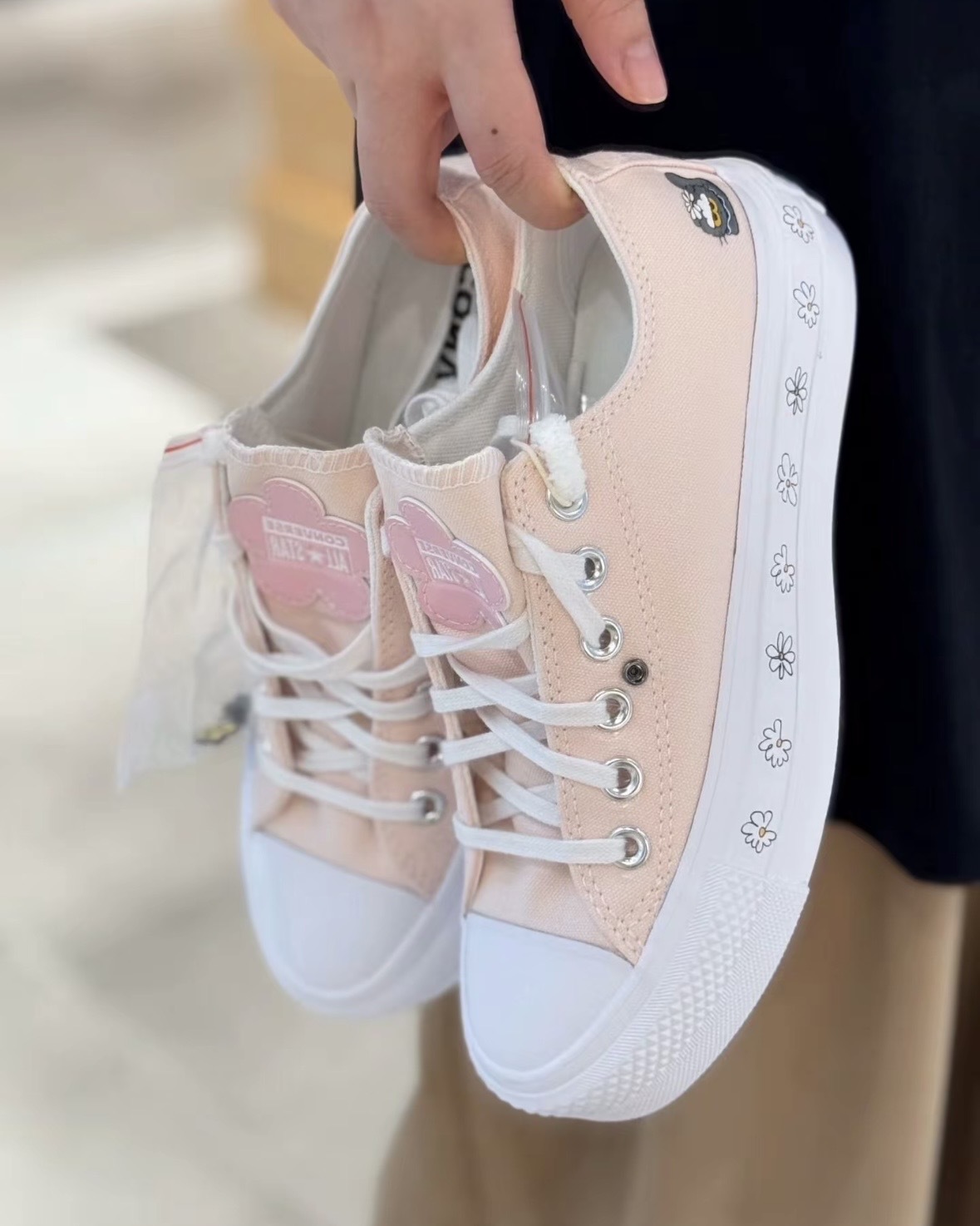 CONVERSE X ZO&FRIENDS ZOA 聯名 低筒 粉色 增高 厚底 雛菊 GD 權志龍 帆布鞋 男女鞋