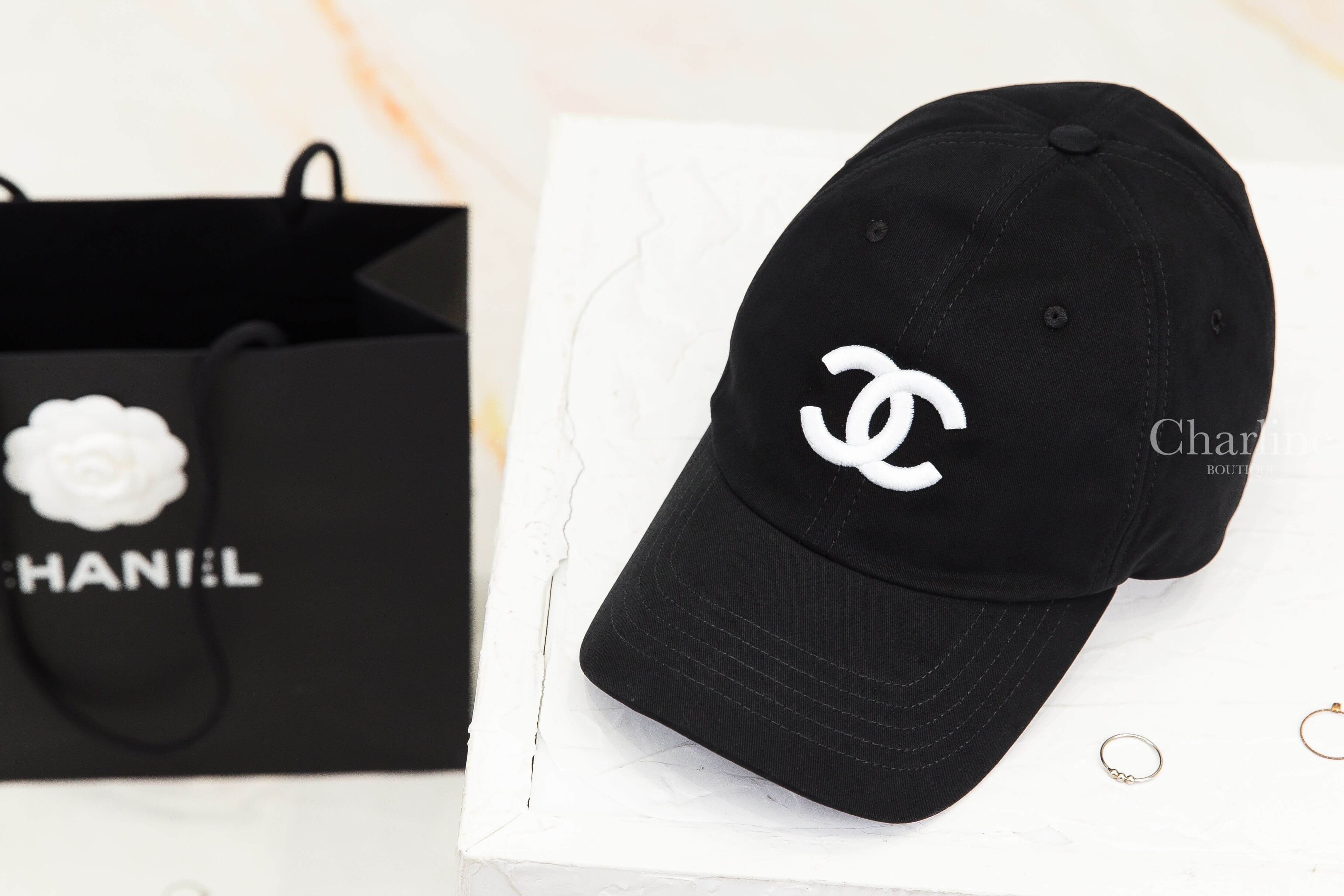 Chanel Cap 黑色刺繡立體白CC棉質棒球帽