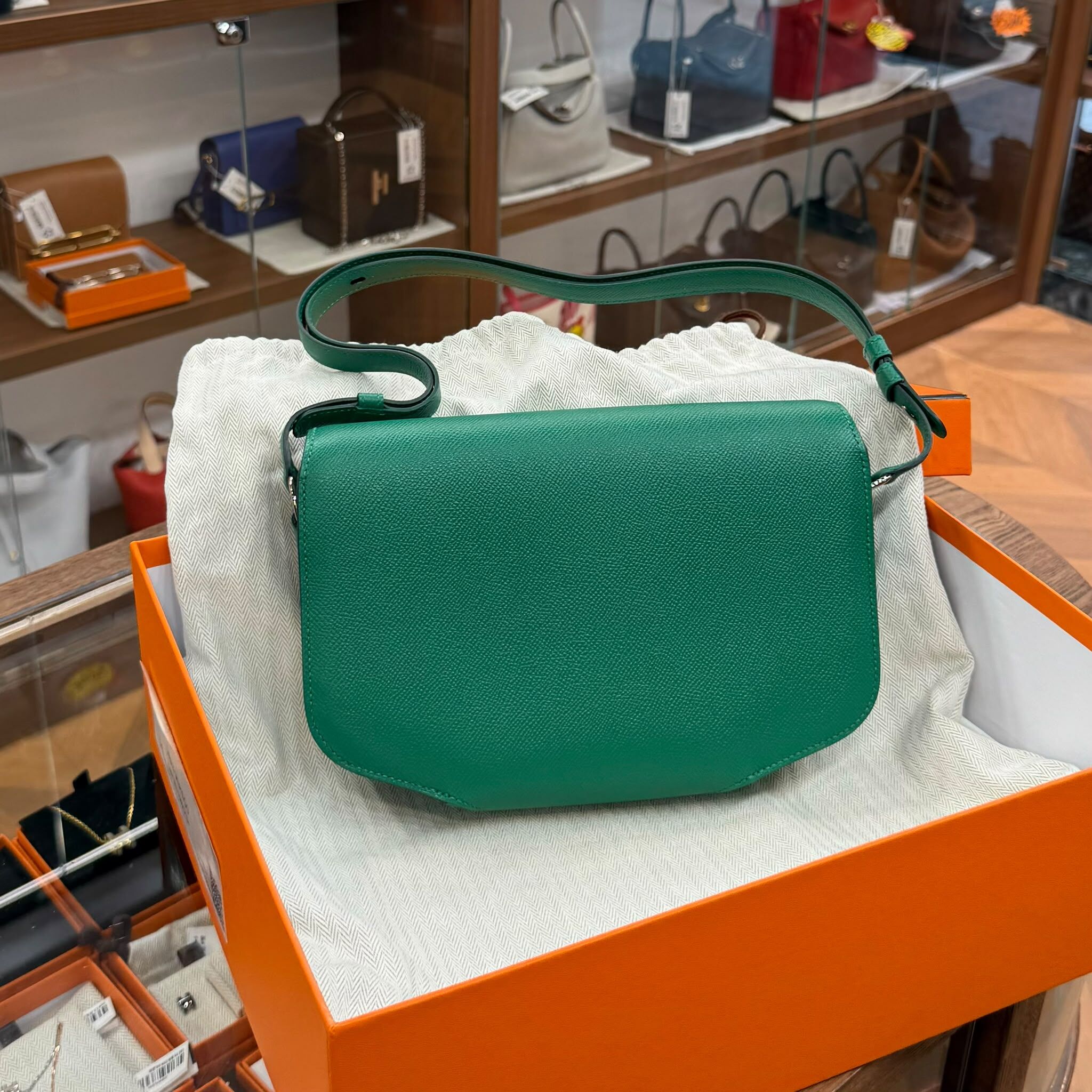 全新Hermes Cherche Midi 25 孔雀綠銀扣Evercolor皮 Z6 MALACHITE PHW ,A刻 #愛馬仕豬鼻包