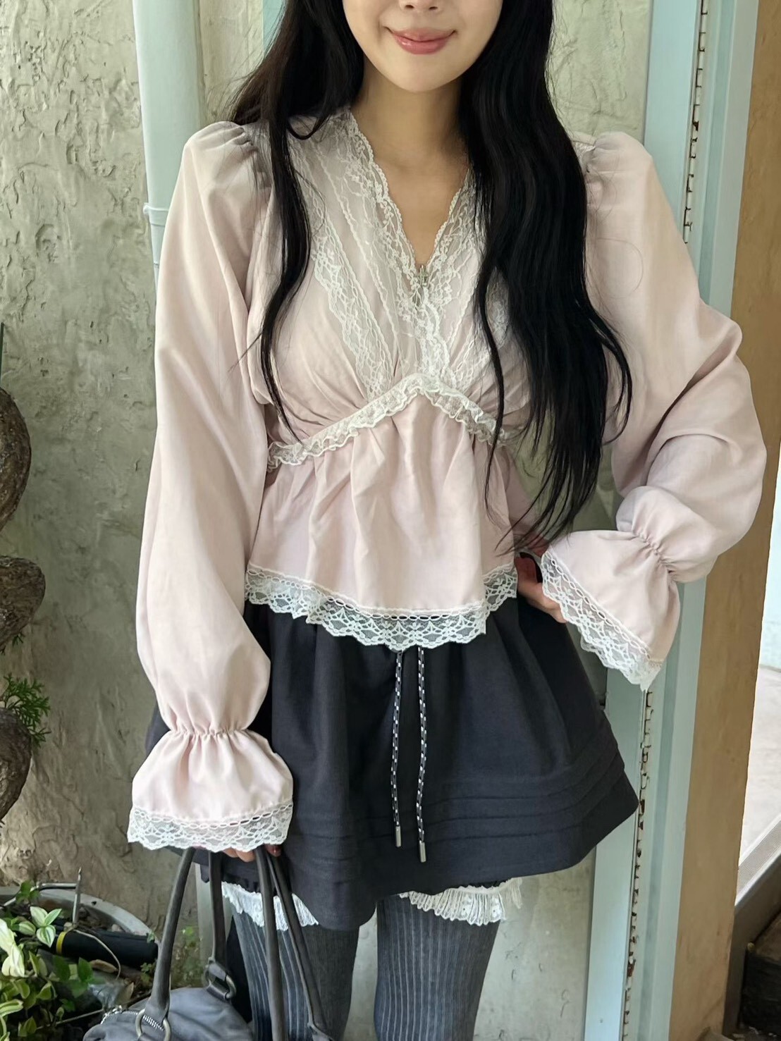 V蕾絲公主宮廷袖襯衫