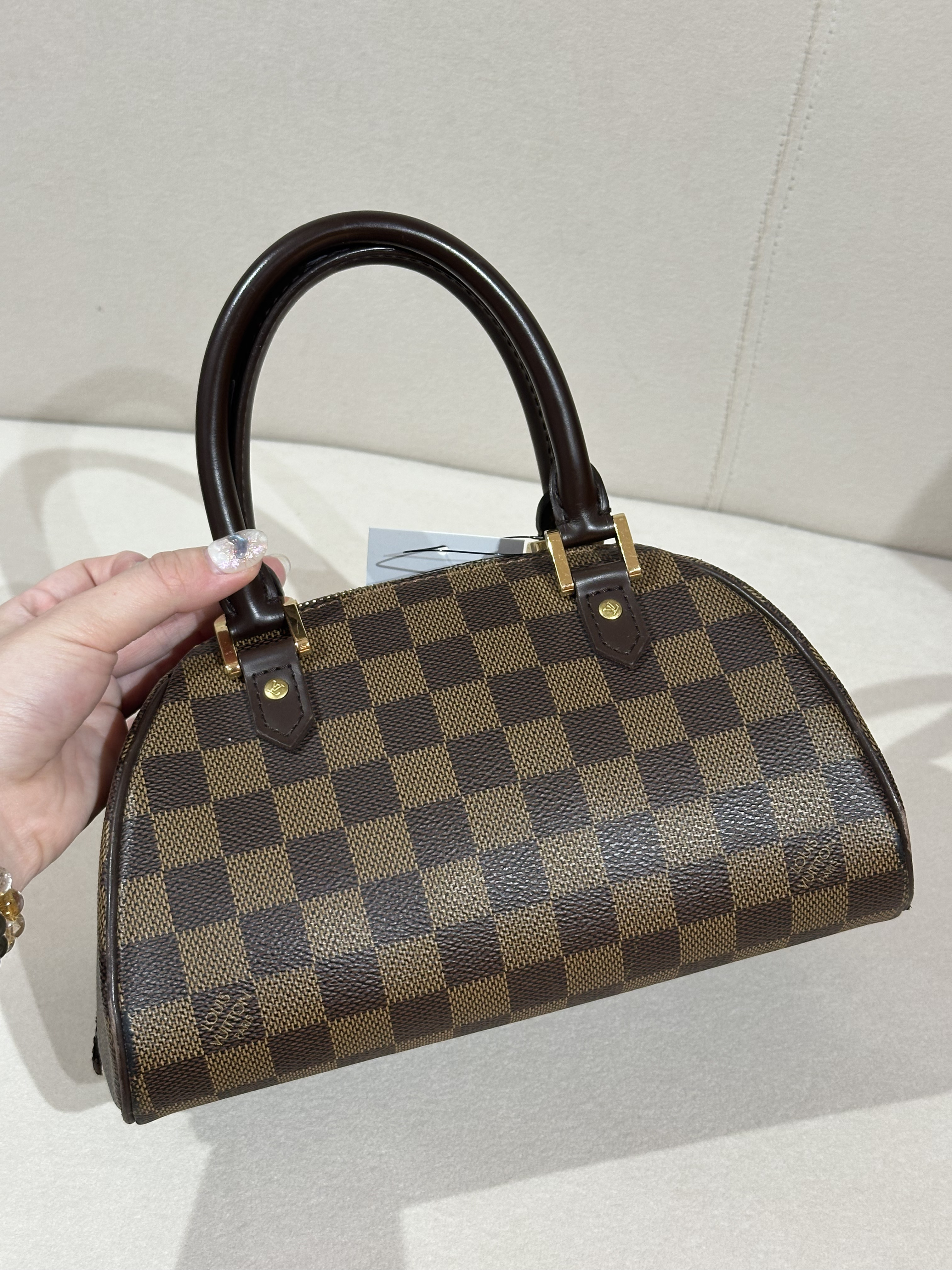 Lv 棋格包🤎（現貨）
