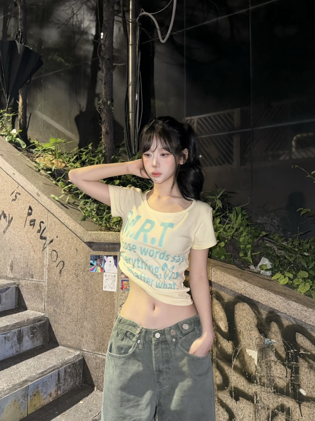 （現貨）韓牌 VENHIT MRT VIVID 亮色 U領 修身 短T VENHIT05