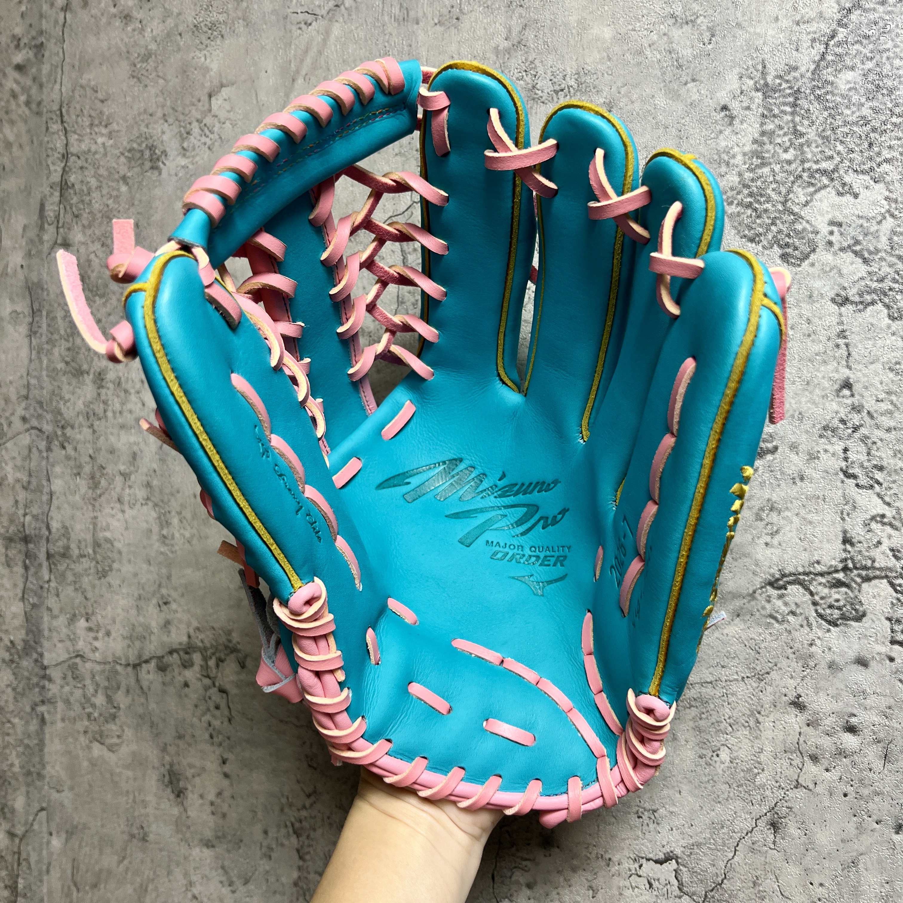 【照片分享】MIZUNO mizuno pro 硬式外野 1AJGH74150 上林 誠知(中⽇)モデル外野⼿型①