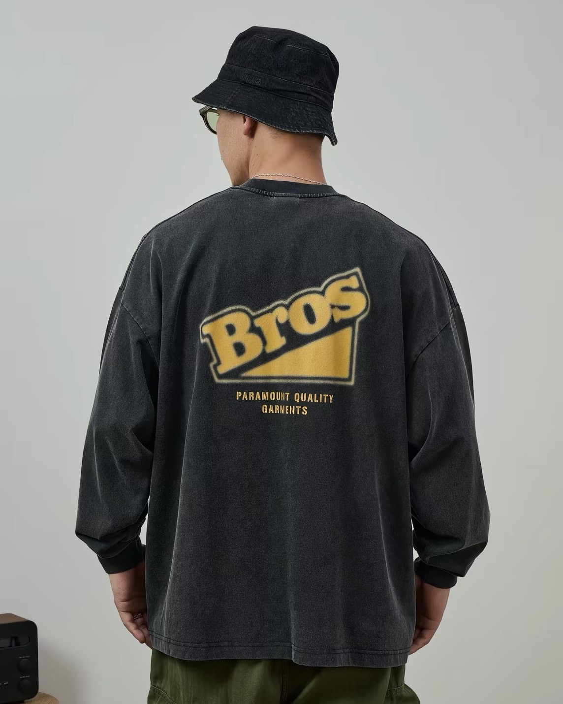 #預購 Broshood 26AW 日系寬鬆 沙洗做舊 模糊品牌logo 直噴印花長踢 兩色