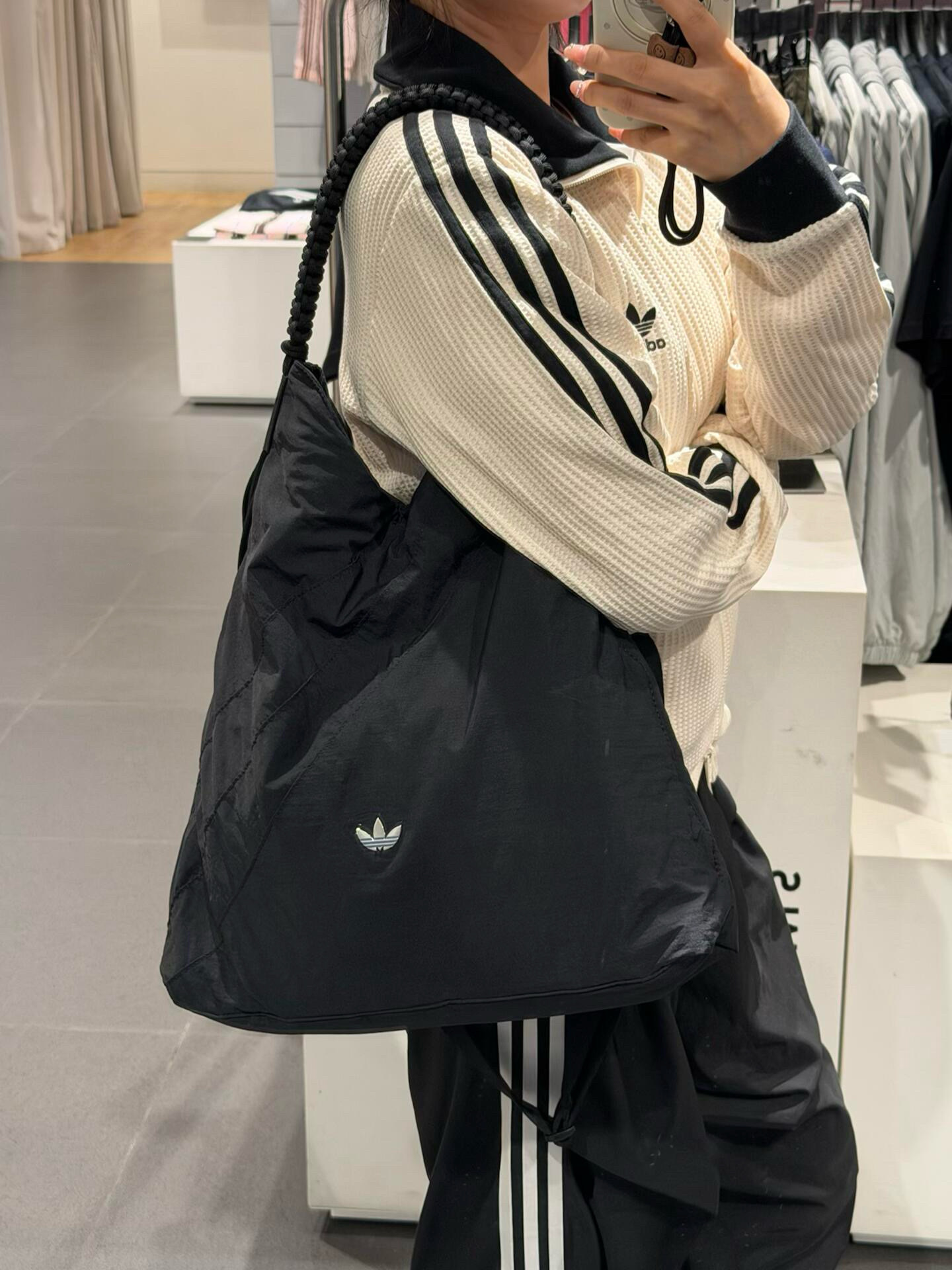 【預購】Adidas Originals 銀牌 三葉草 Daily To Go Sld 肩背 斜背 側背包 LD6382