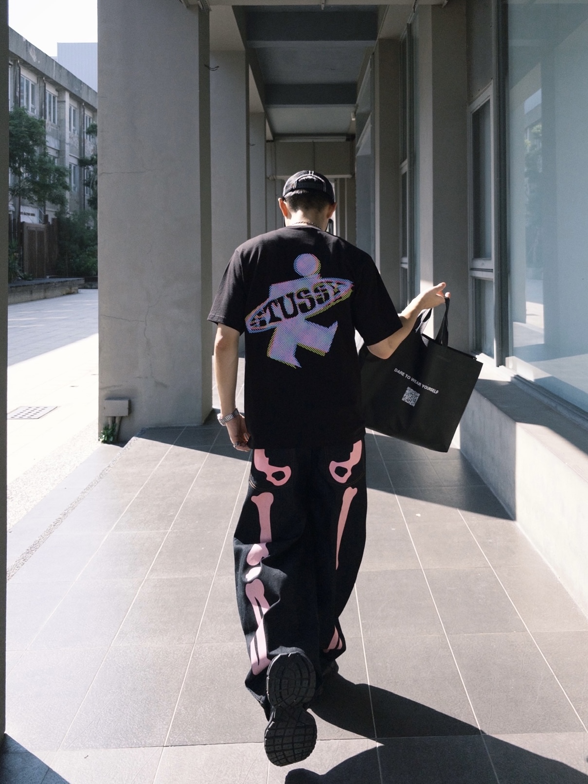 Stüssy Dot Surf Puff Print Tee 衝浪 電玩