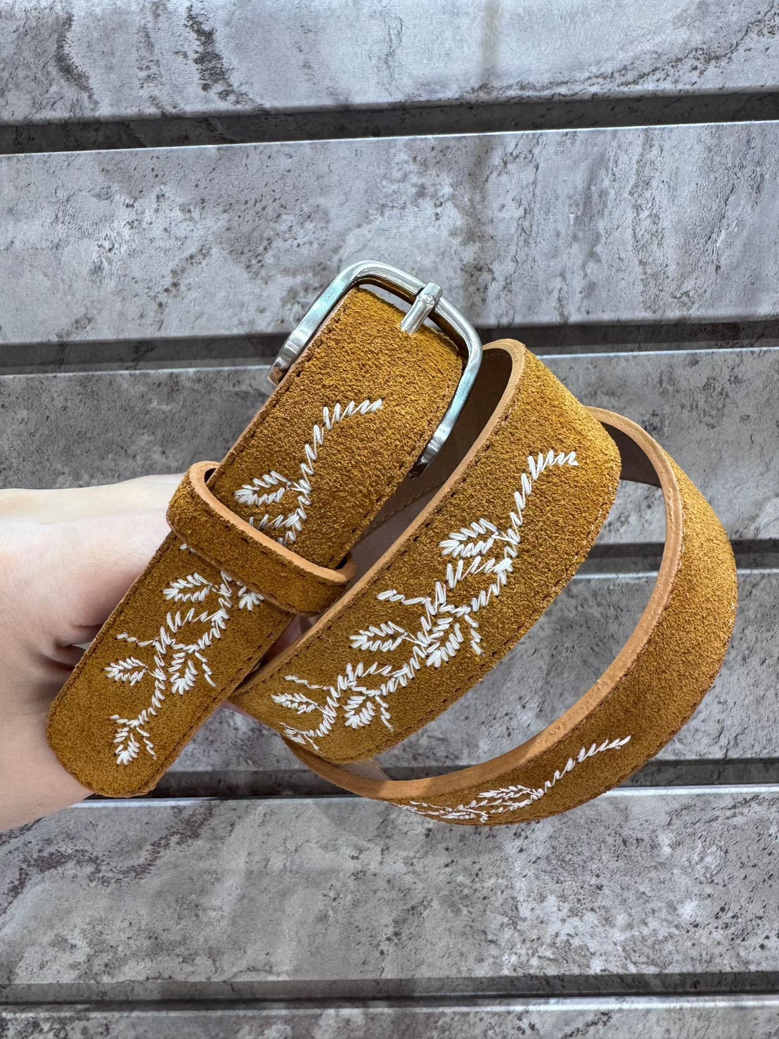 刺繡真皮3cm腰帶