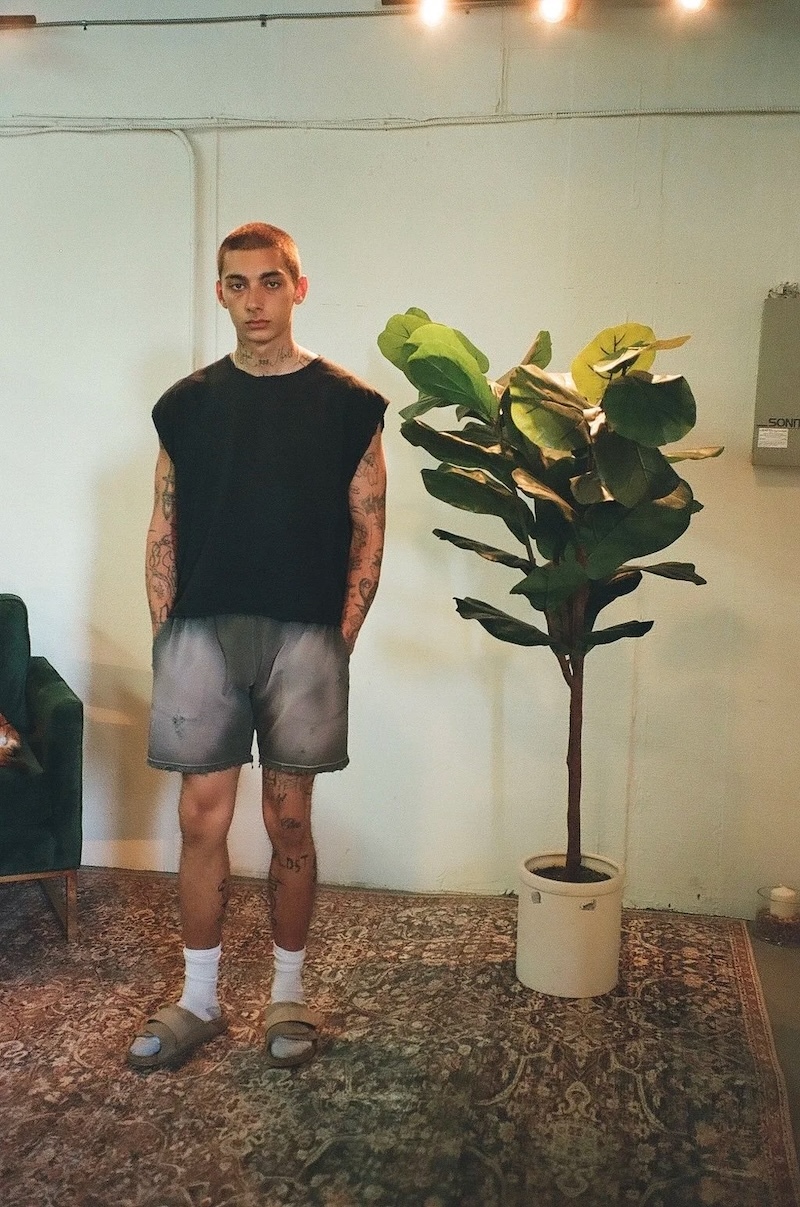 MOOJIMOOJI - TERRY SHORTS - VINTAGE OLIVE GREEN