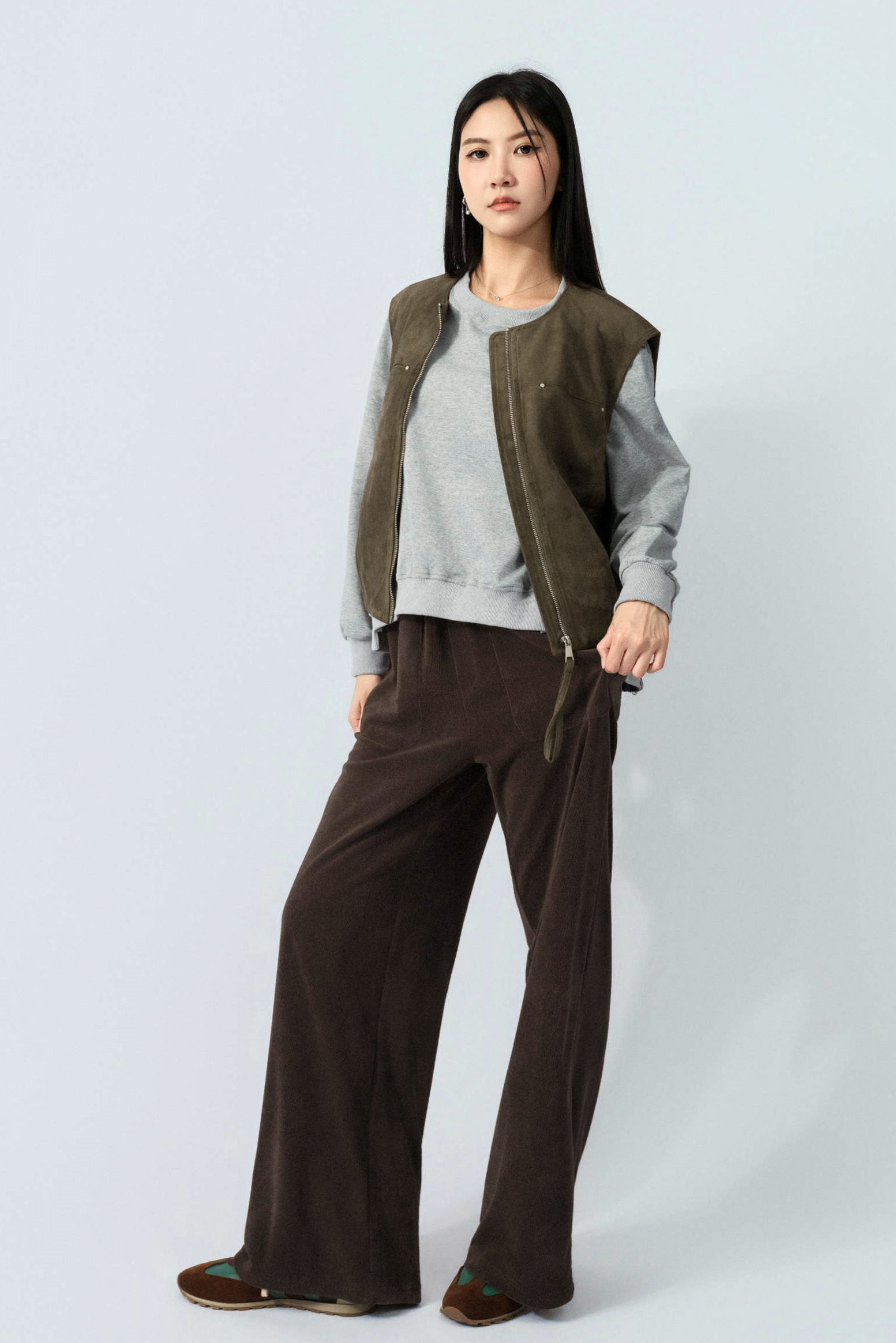 FW26_0070（外套＋上衣＋長褲）