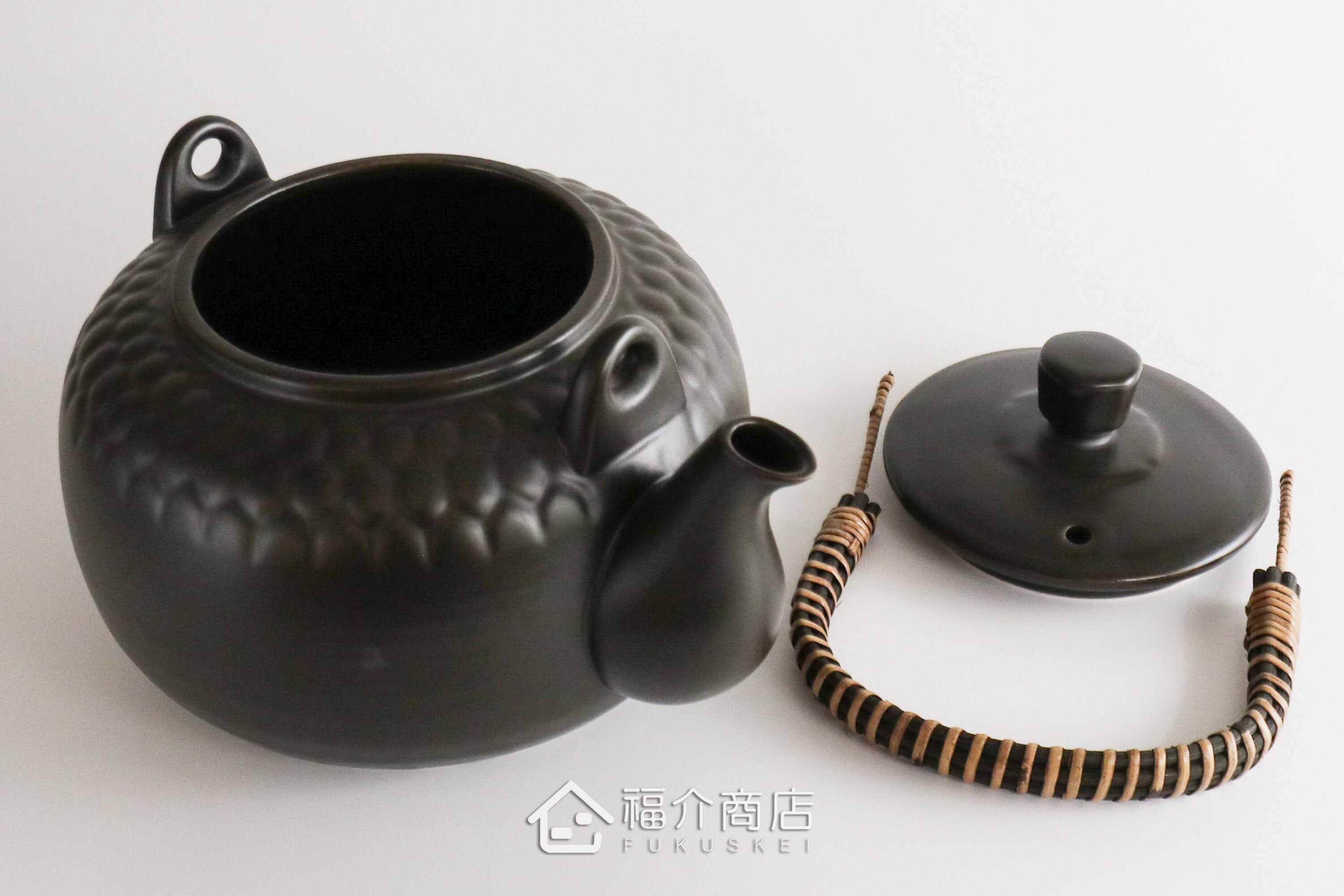 泡茶或煎藥用的藤蔓編織手柄耐熱陶壺