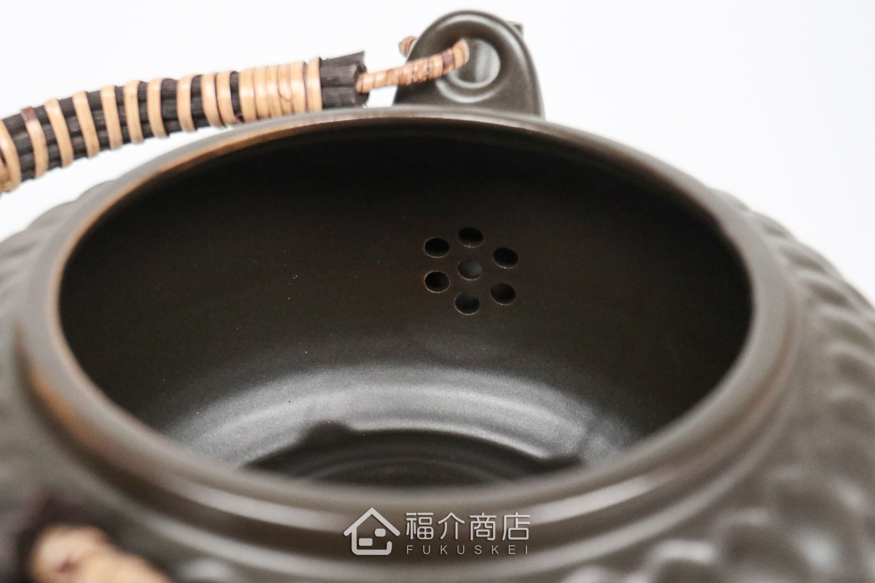 泡茶或煎藥用的藤蔓編織手柄耐熱陶壺