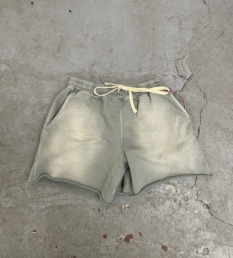 MOOJIMOOJI - CLASSIC SWEAT SHORTS - AGED SAGE GREEN