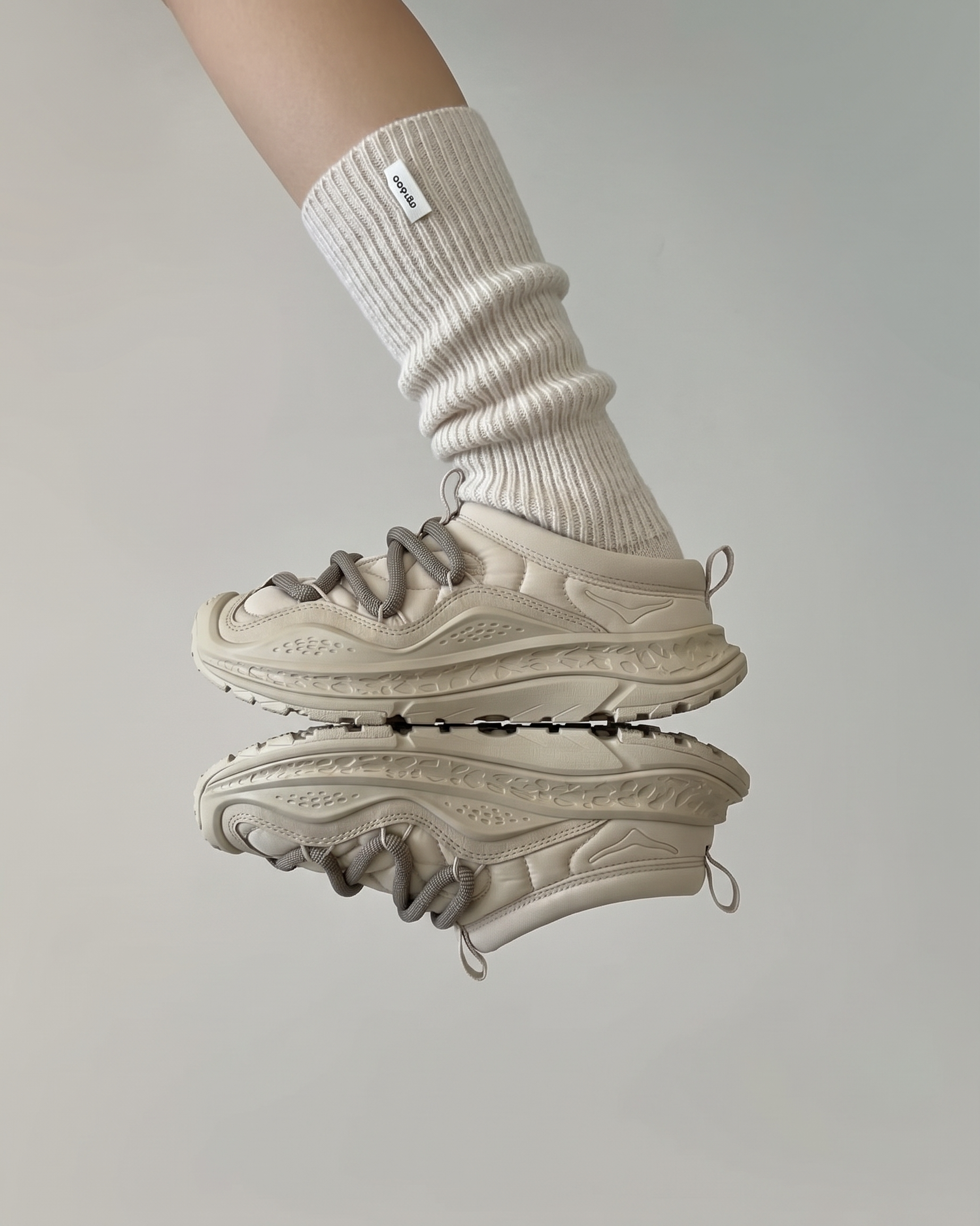 <很稀缺>HOKA ORA PRIMO 恢復功能 毛毛蟲鞋 奶灰