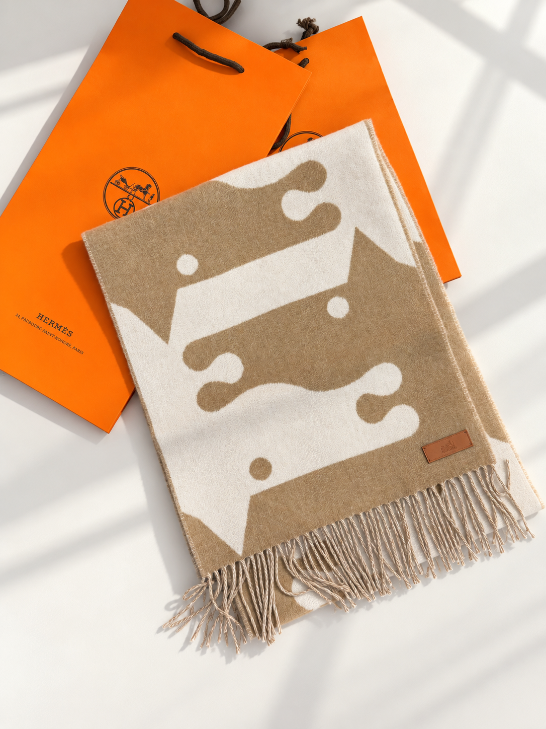 在途現貨✈️ ｜HERMES Petite Casaque Parthenon scarf