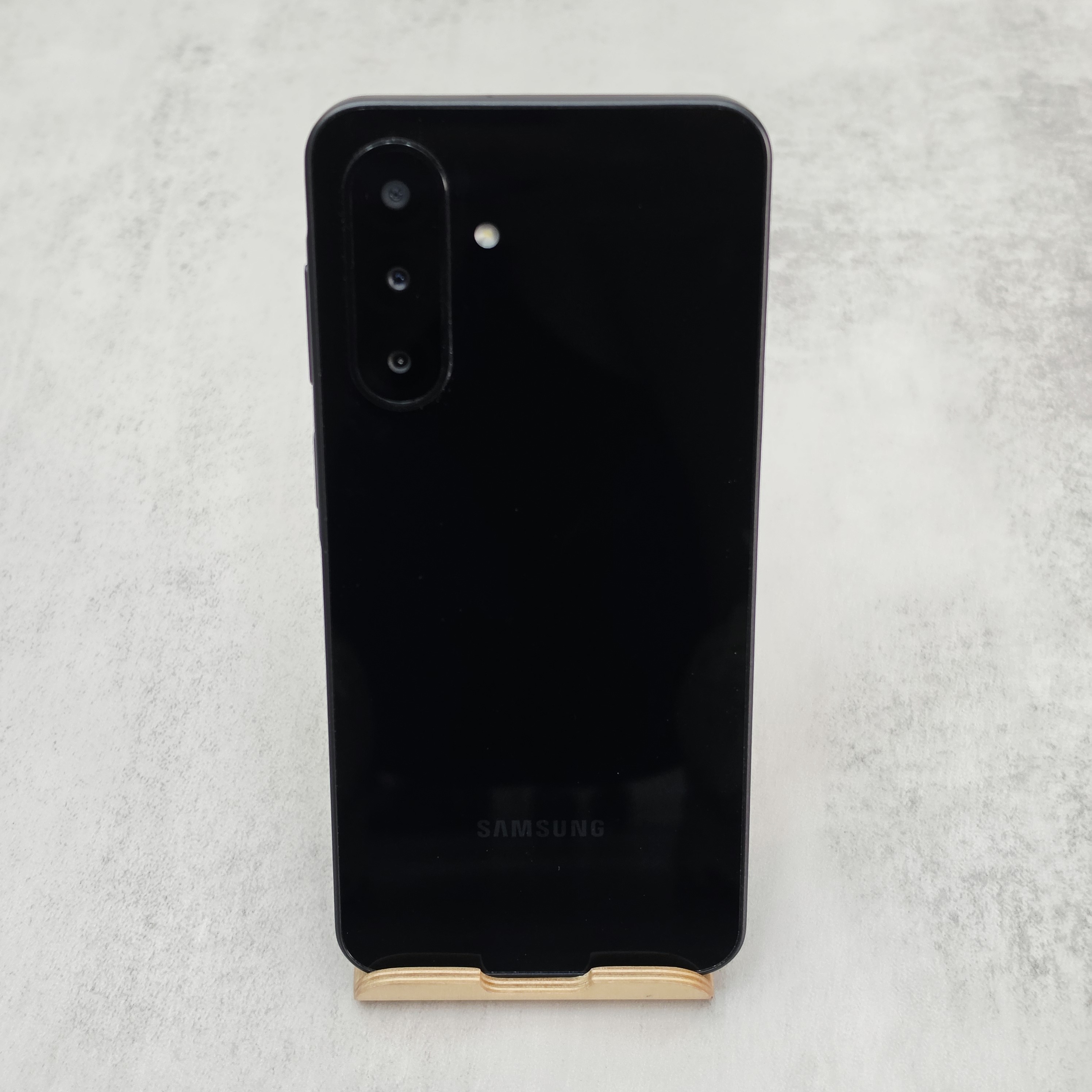 二手 Android 手機｜Samsung Galaxy A26 5G 8GB RAM 128GB 深潛黑