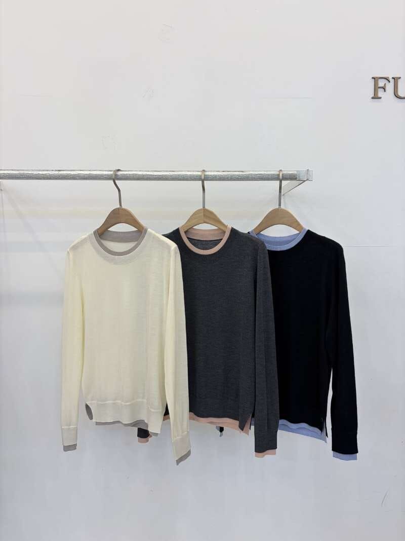 FP7225 撞色拼接圓領上衣