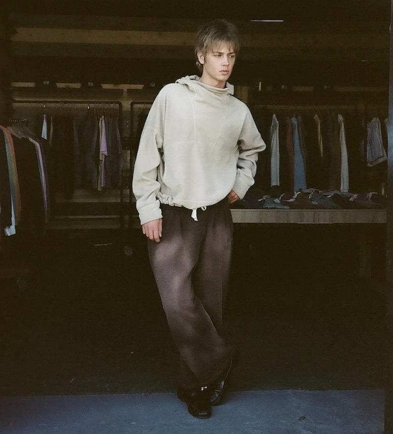 MOOJIMOOJI - 04 SWEATS - AGED BROWN