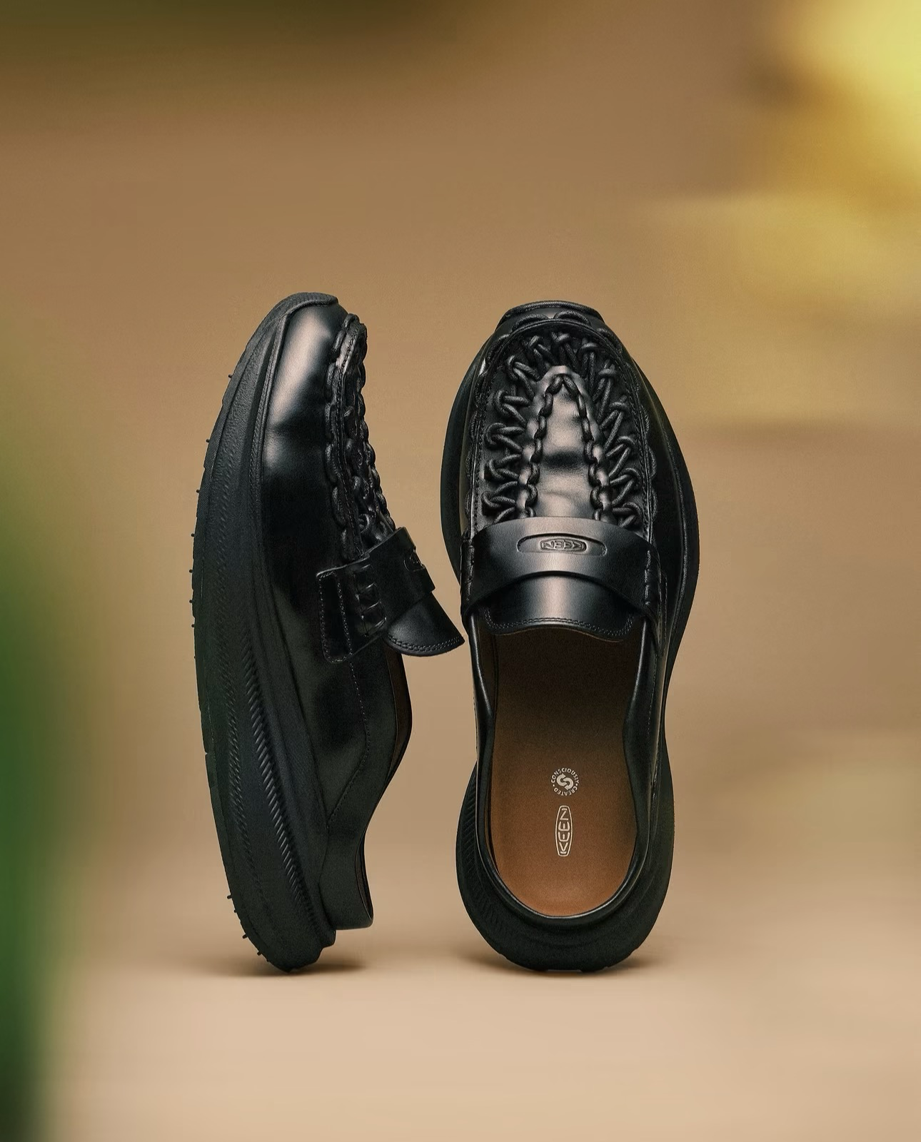 預訂| KEEN UNEEK MULE WK BLACK