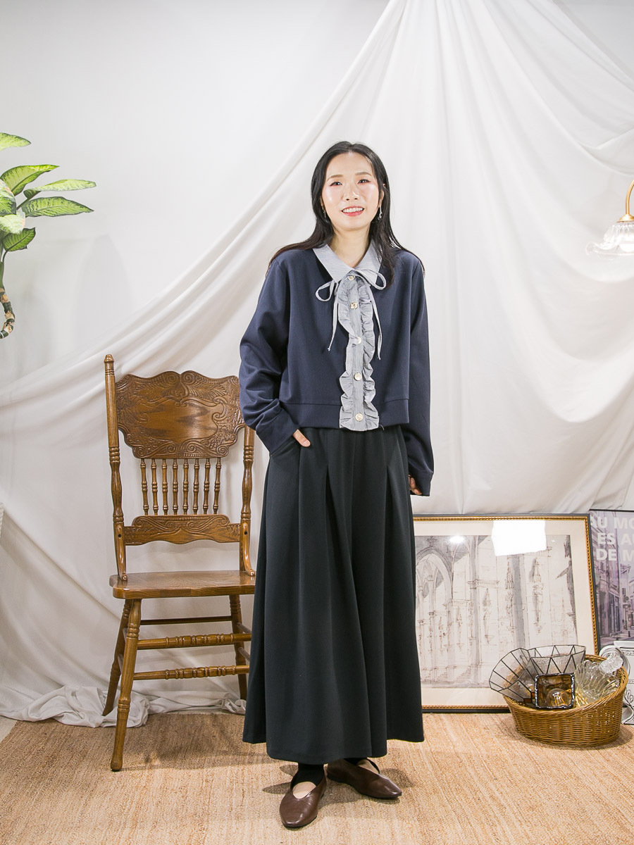 【2/10-4/10 限時優惠】全開胸扣鈕．直紋恤衫料 RUFFLE邊．雙面料TOP
