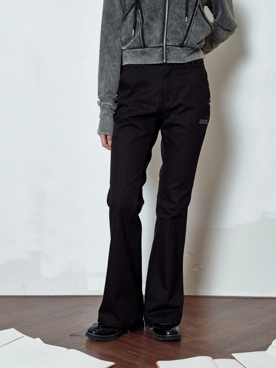 < 韓女褲褲撿便宜🌟>TINA TWILL PANTS 刺綉LOGO長褲