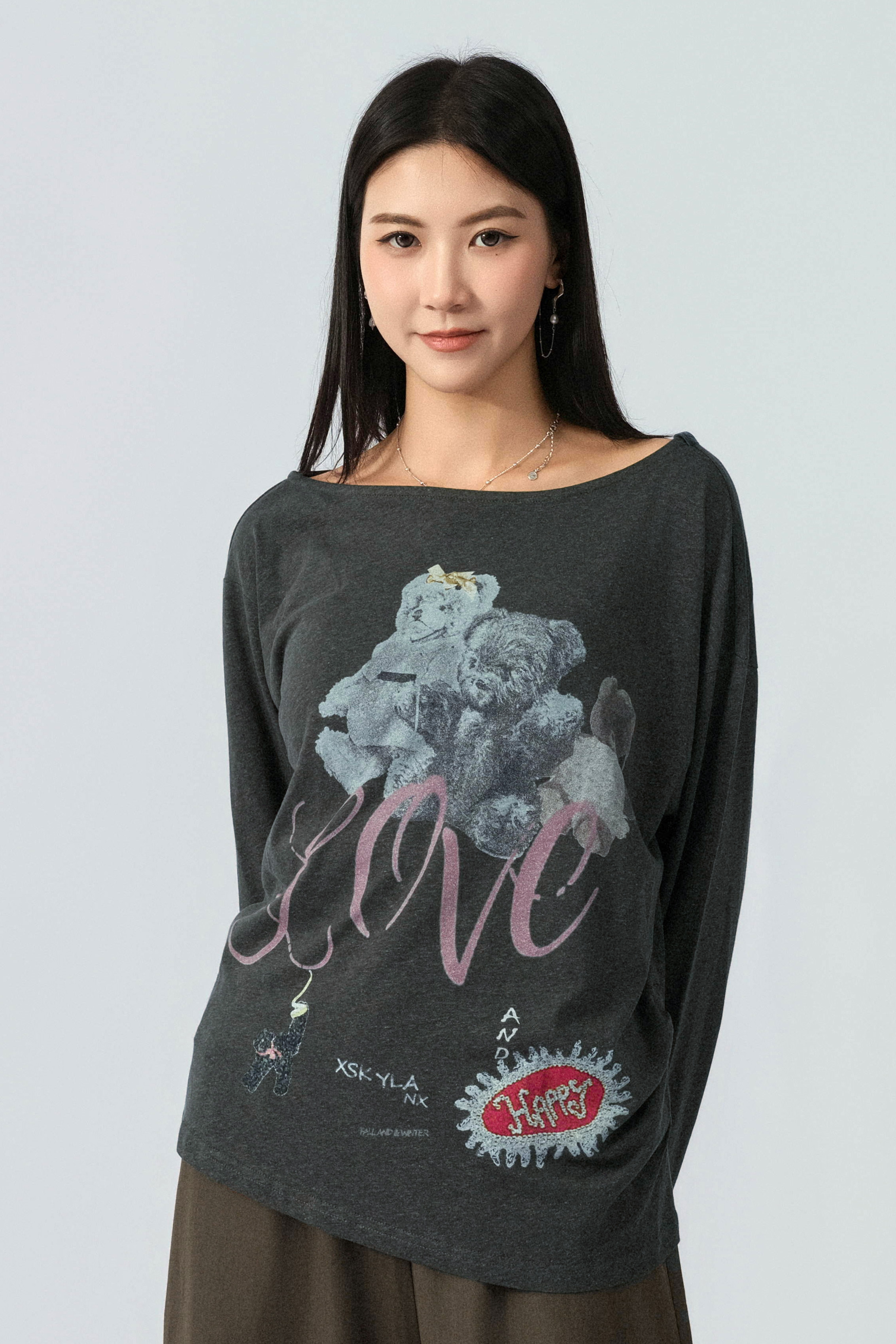 不對稱剪裁小熊印花tee ( 預購產品）