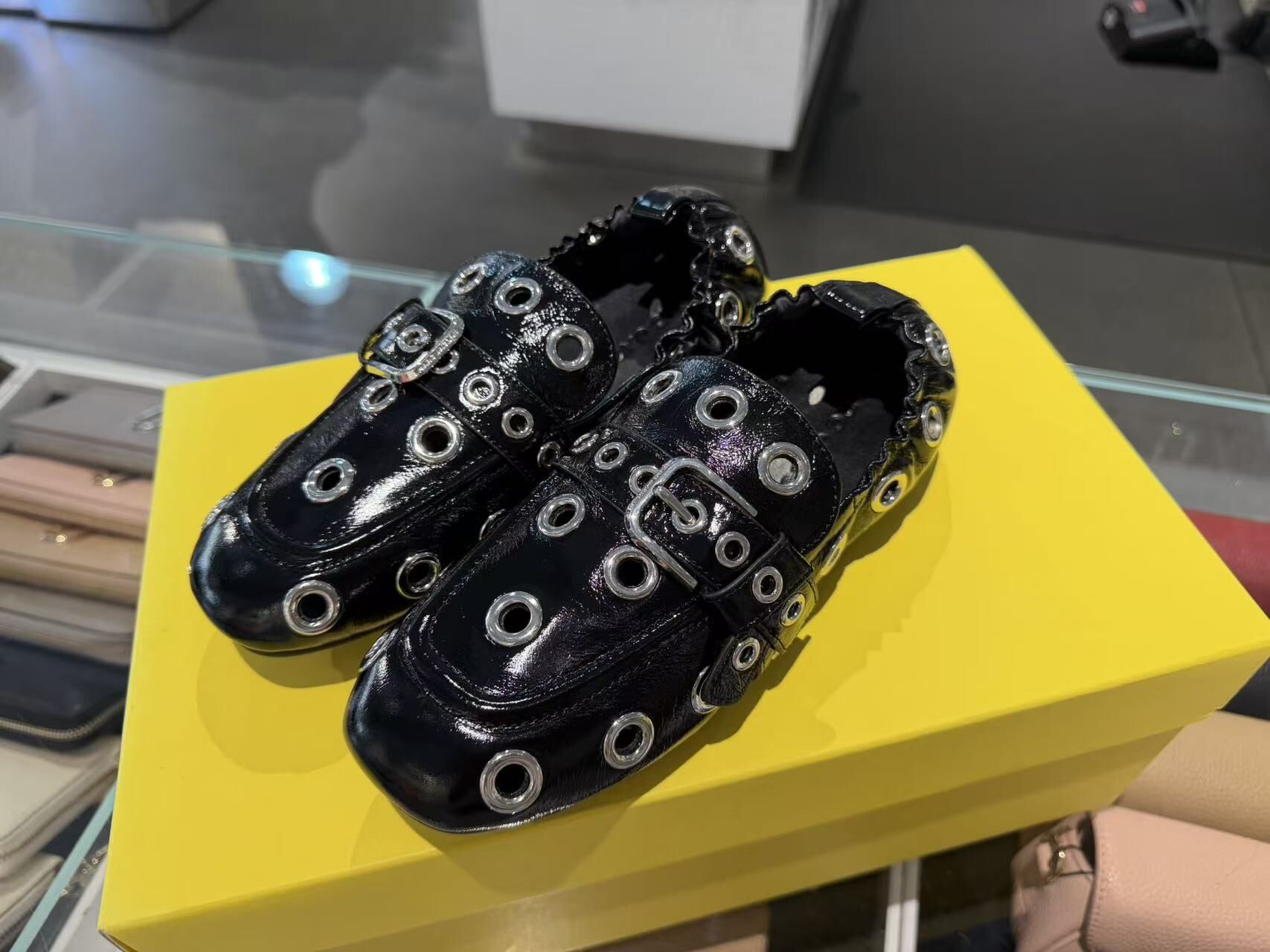 【直播】Marc Jacobs LX100202 The Grommet Jude 樂福鞋
