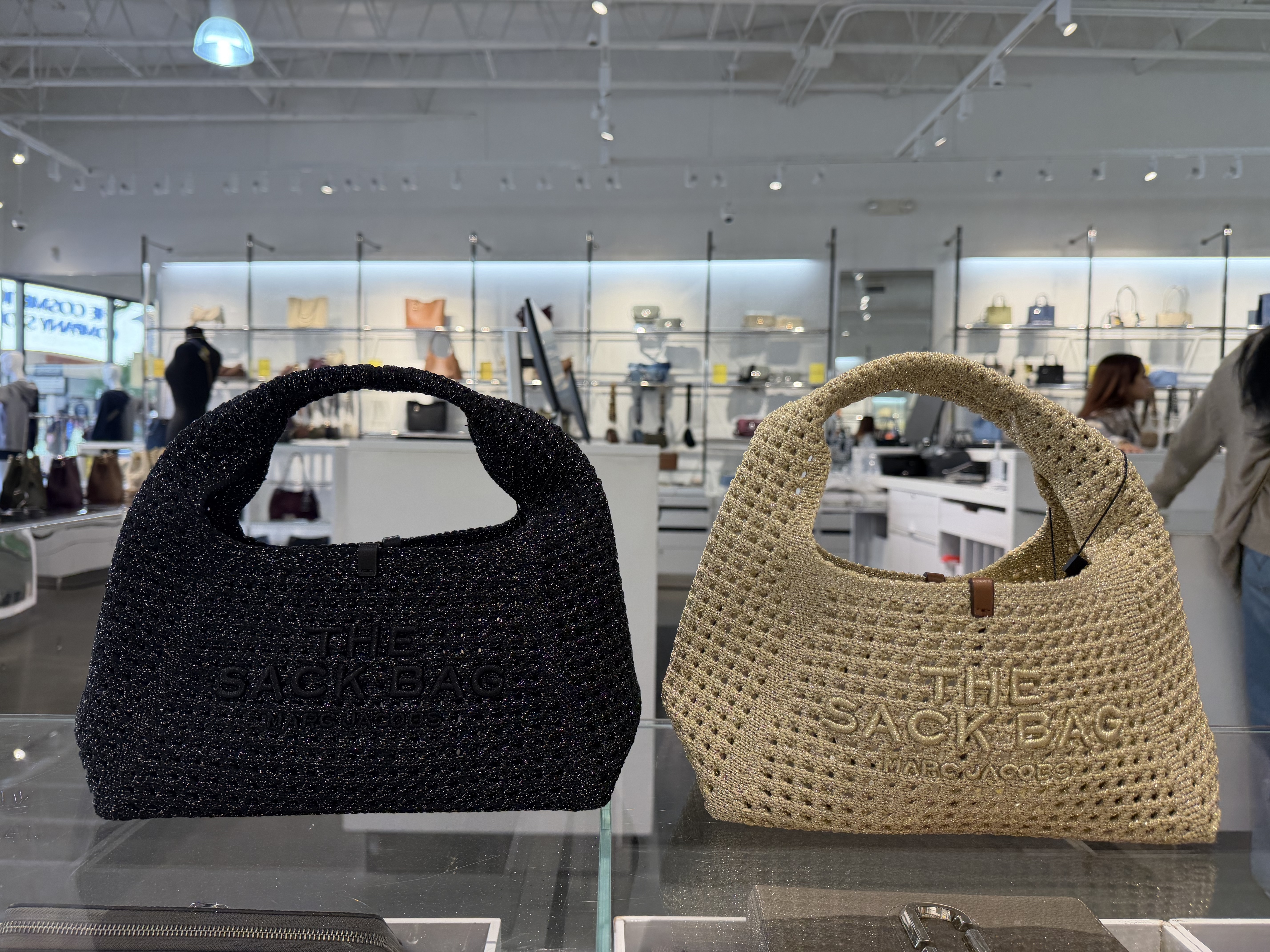 【直播】Marc Jacobs LX100208 The Crochet Sack 迷你手提包
