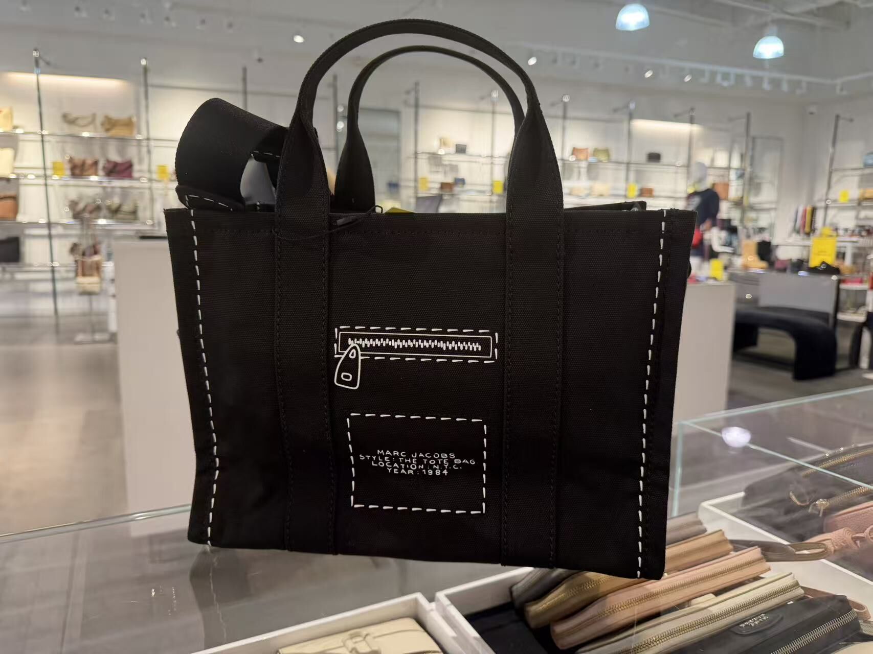 【直播】Marc Jacobs LX100209 Trompe L'Oeil 托特包
