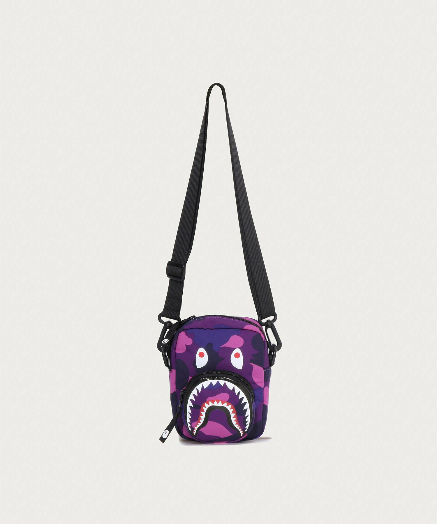 2026AW BAPE A BATHNIG APE COLOR CAMO SHARK MINI SHOULDER BAG 鯊魚 側背包 現貨 1M70190002
