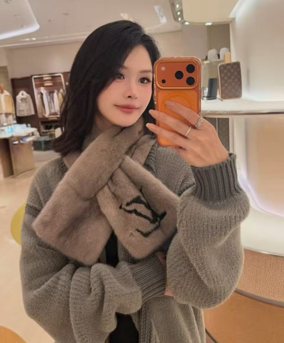 【4色入】Louis Vuitton 2026 New Season Mink Fur Scarf 水貂毛頸巾