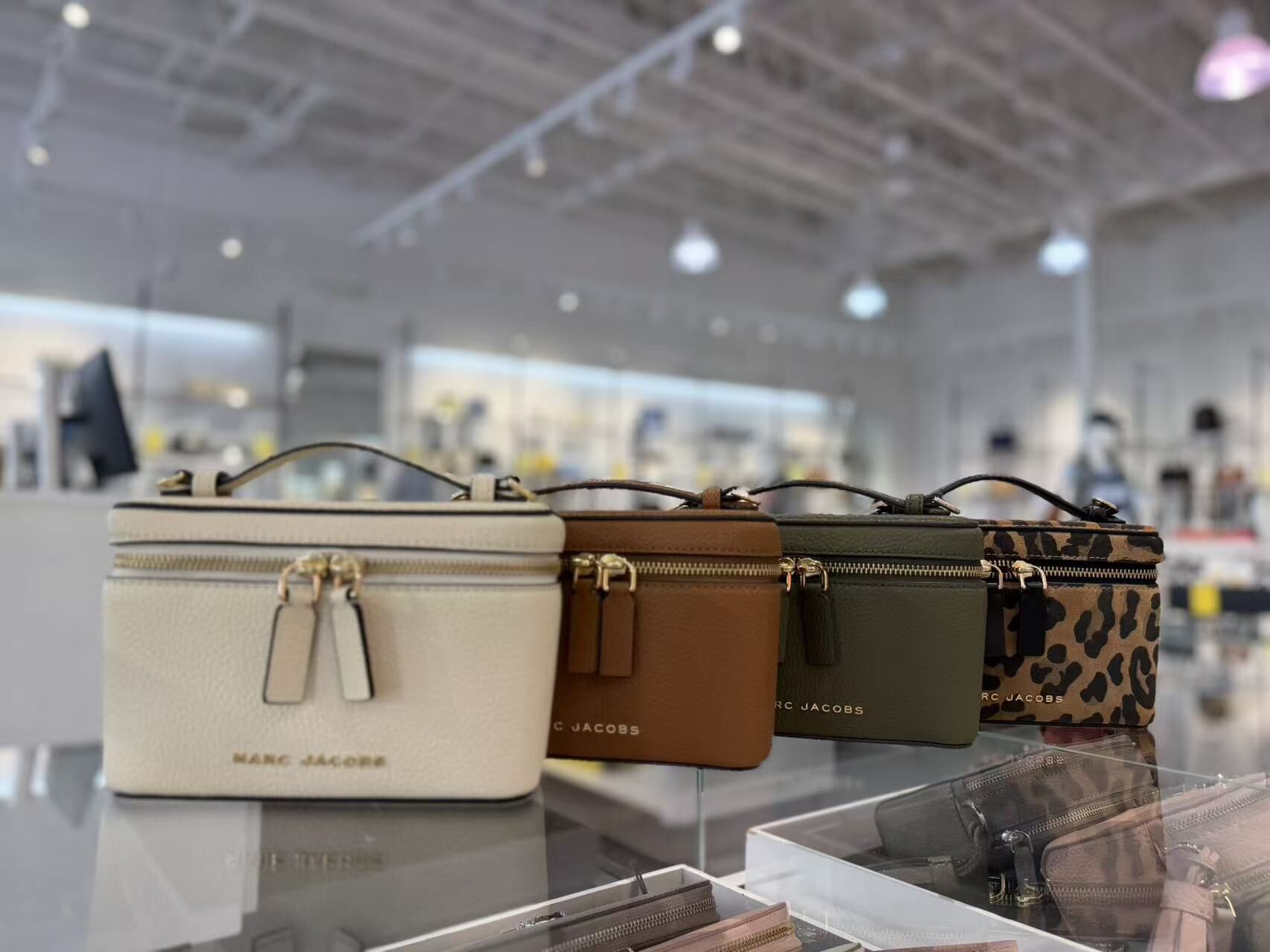 【直播】Marc Jacobs LX100211 The Groove 單肩包