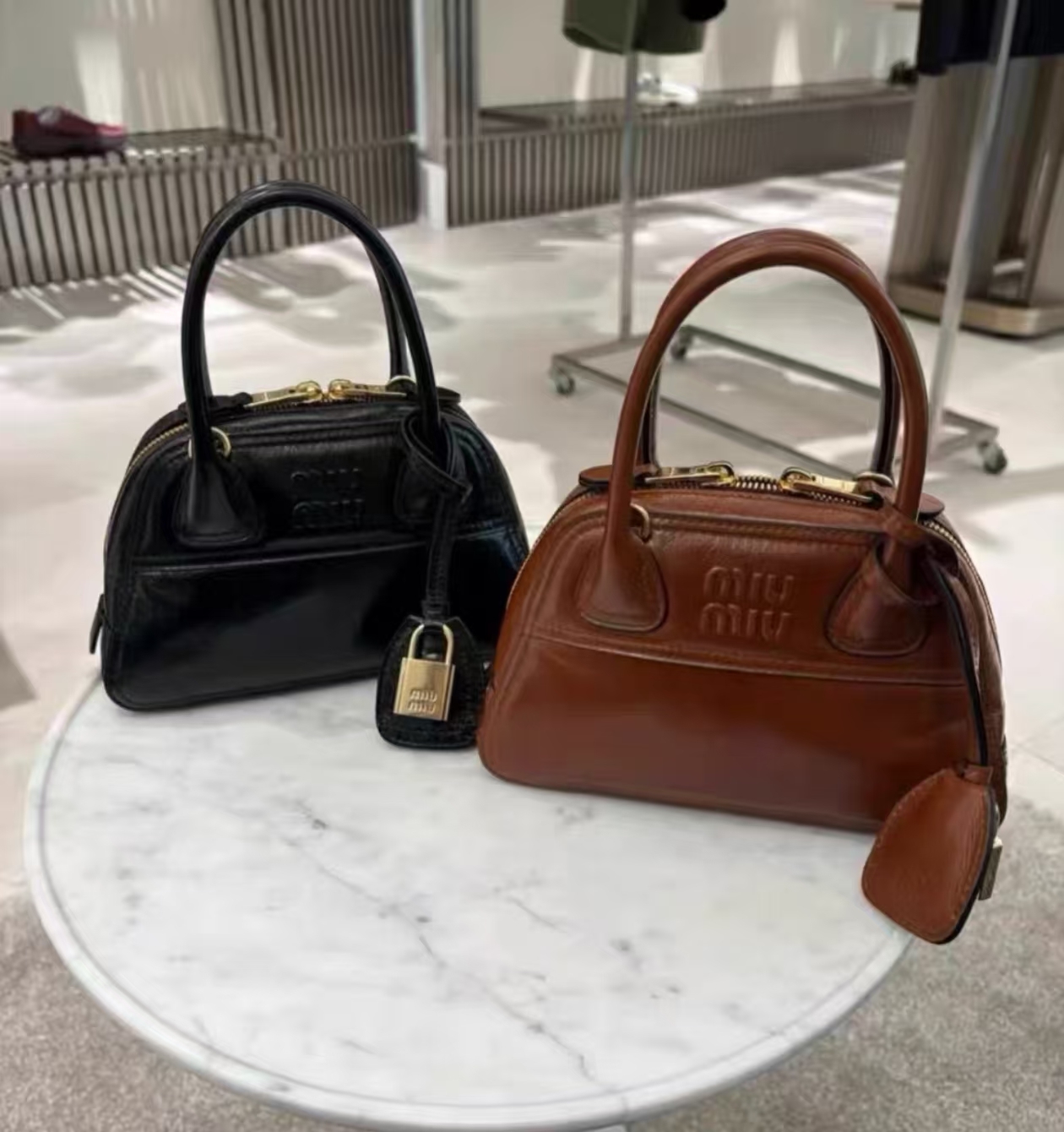 【2色入】Miu Miu Vivant Mini Nappa Leather Bag 迷你光面皮革手袋