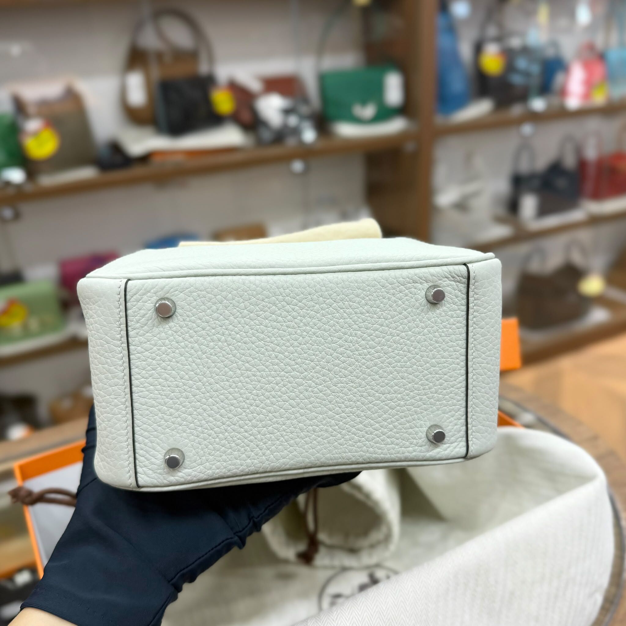 全新HERMES MINI LINDY  冰晶灰 B刻 TC皮銀扣 二代 GRIS NEVE PHW #愛馬仕