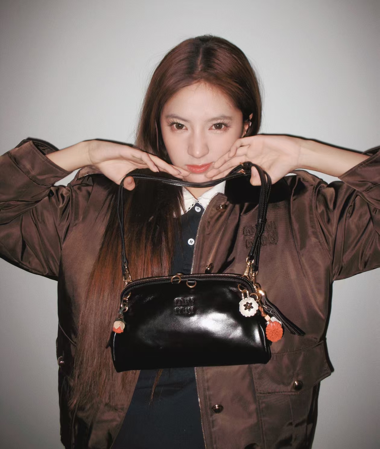 Miu Miu Small Nappa Leather Pochette Black黑色小號手袋