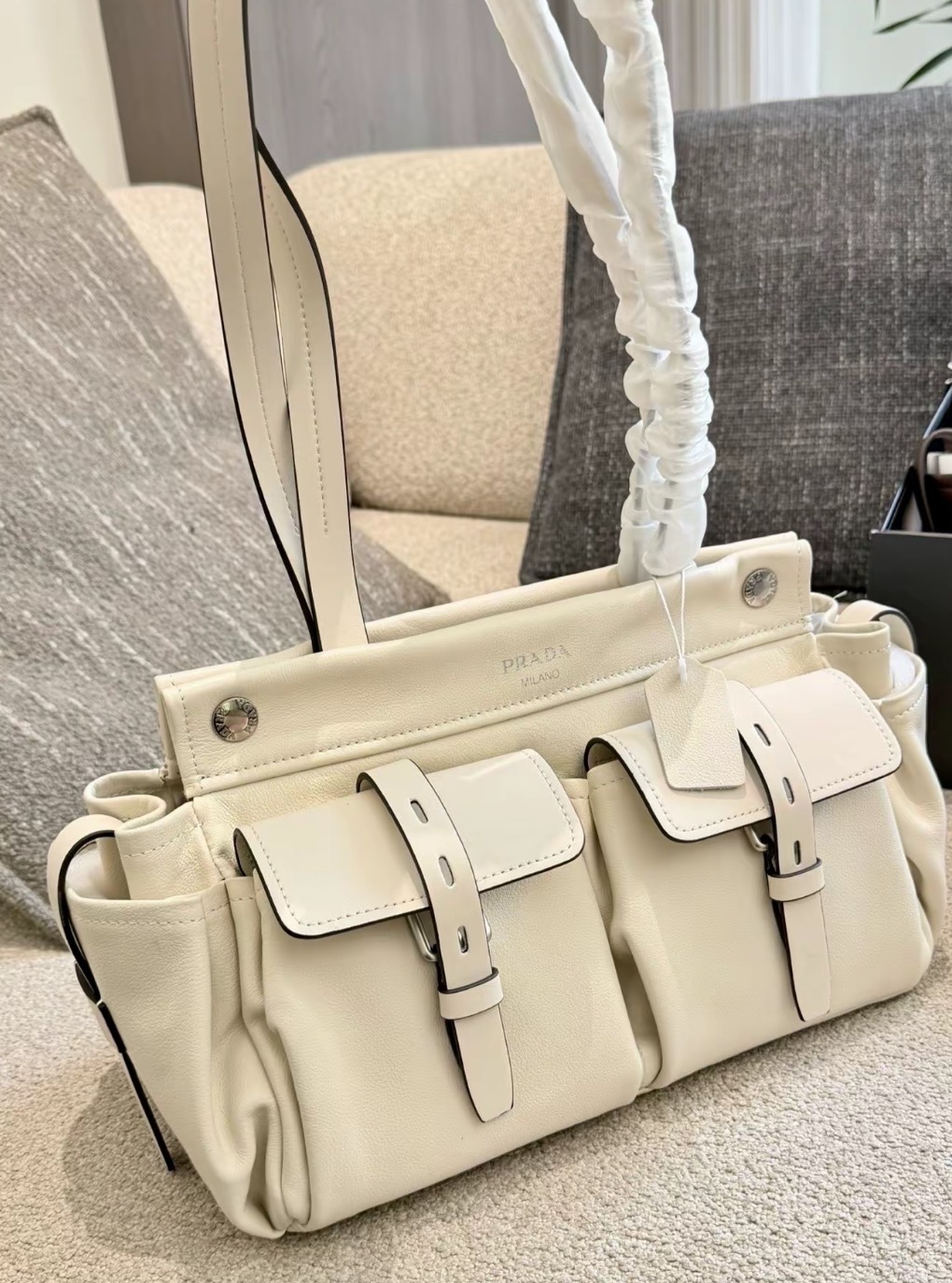 Prada Route Medium Buffalo Leather Biker Shoulder Bag White 白色中號水牛皮機車包手袋