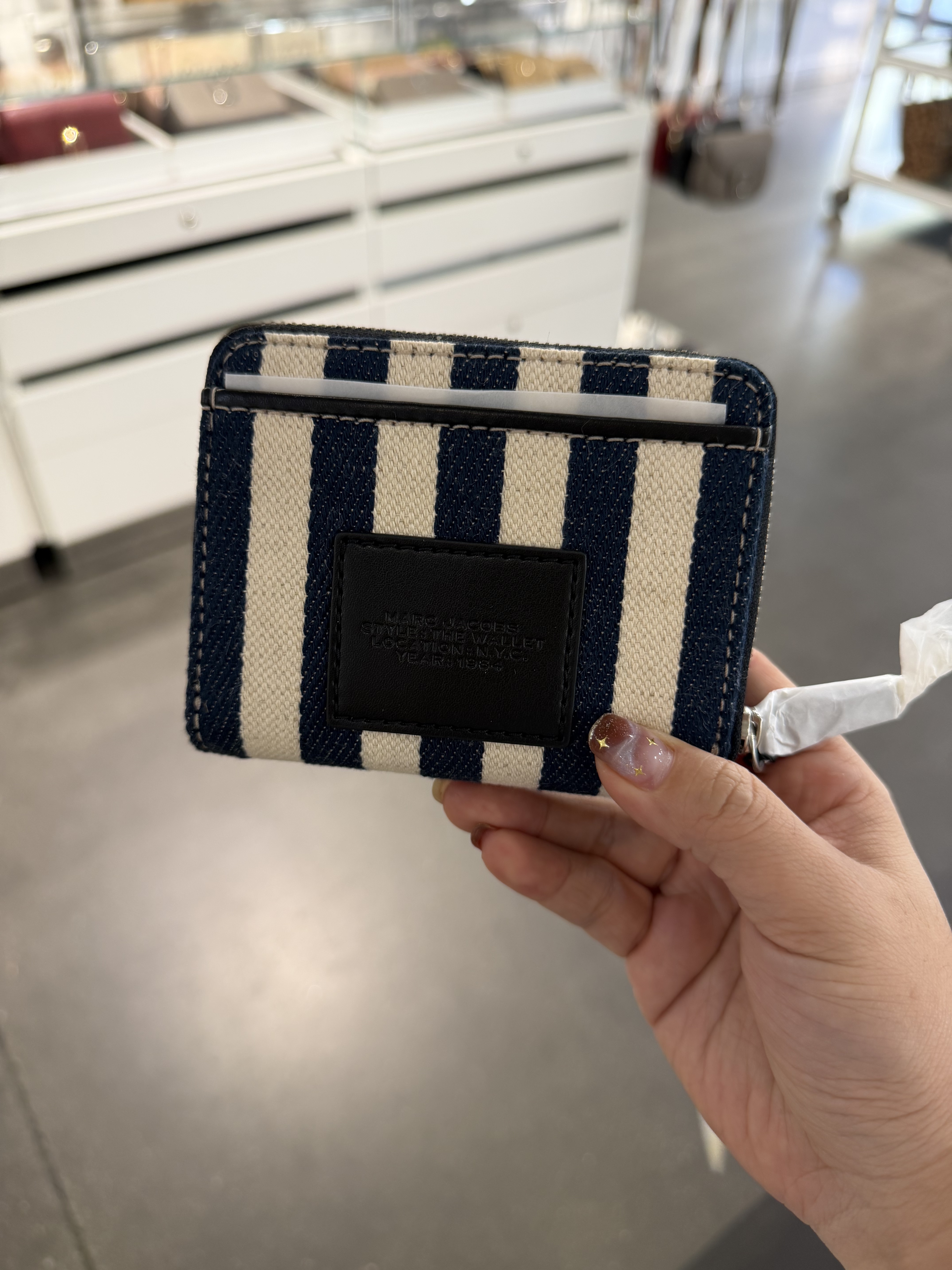 【直播】Marc Jacobs LX100235 條紋帆布銀包