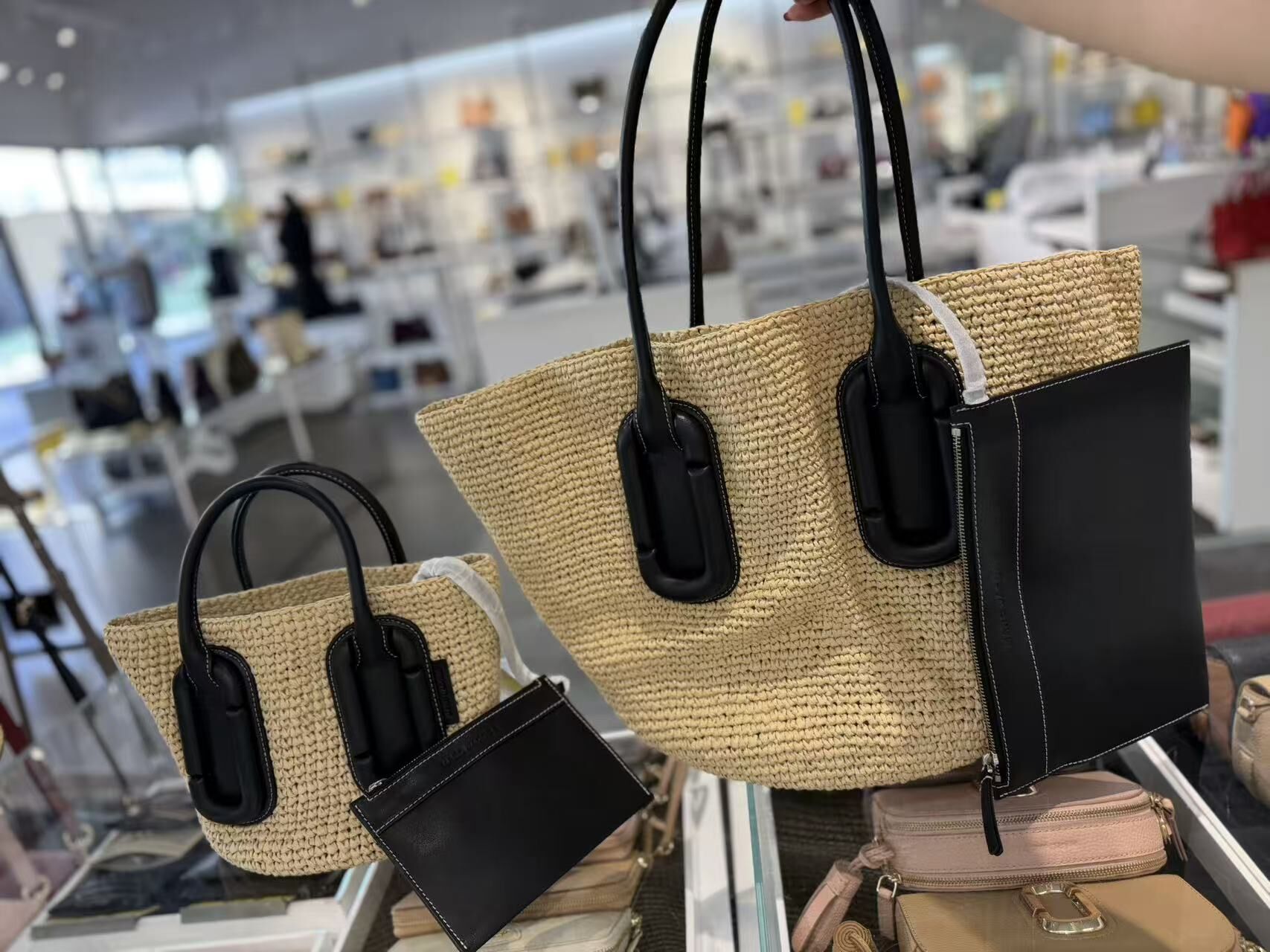 【直播】Marc Jacobs LX100247 Babe 編織梯形托特包