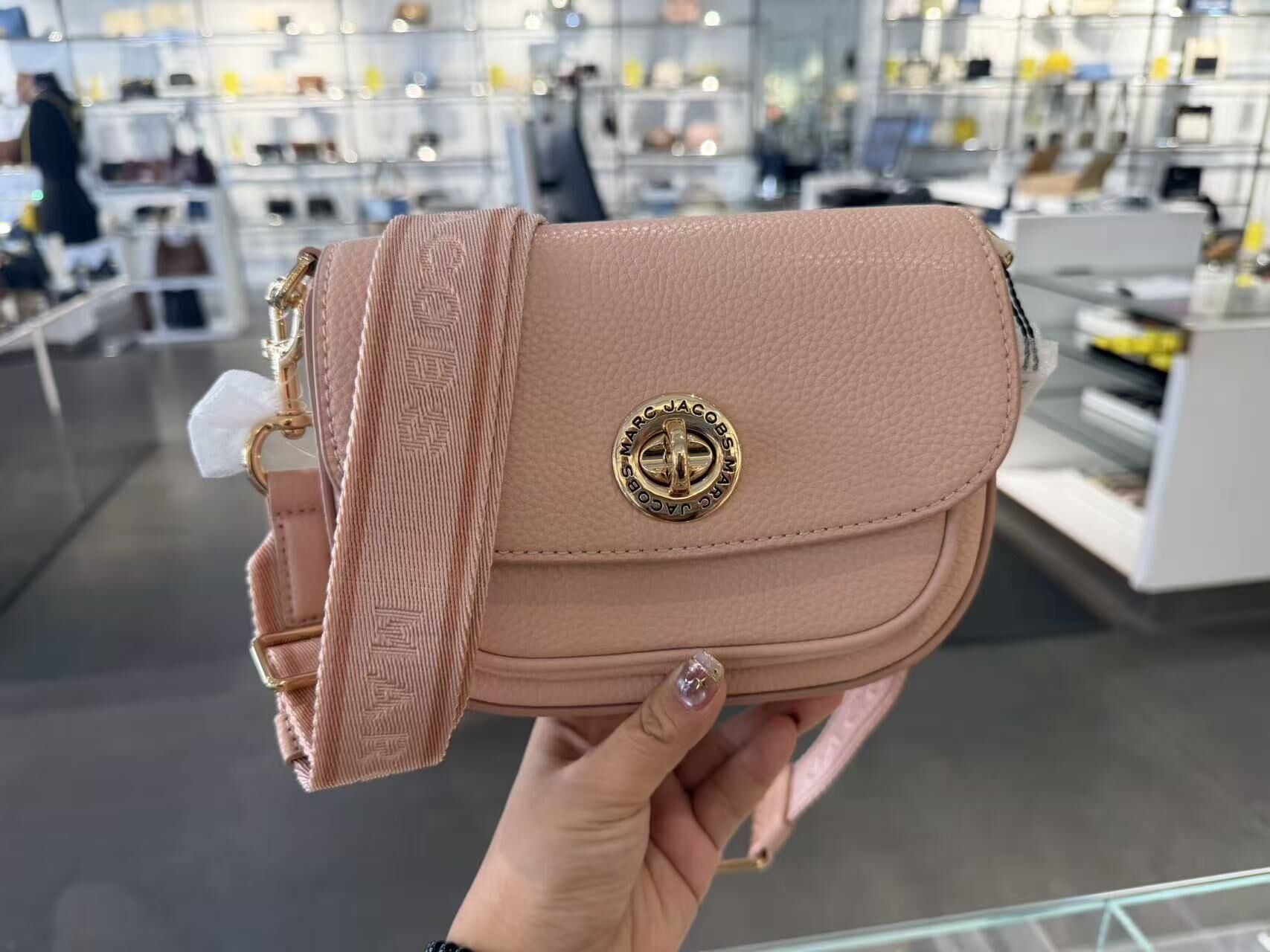 【直播】Marc Jacobs LX100264 J Marc 荔枝紋馬鞍包