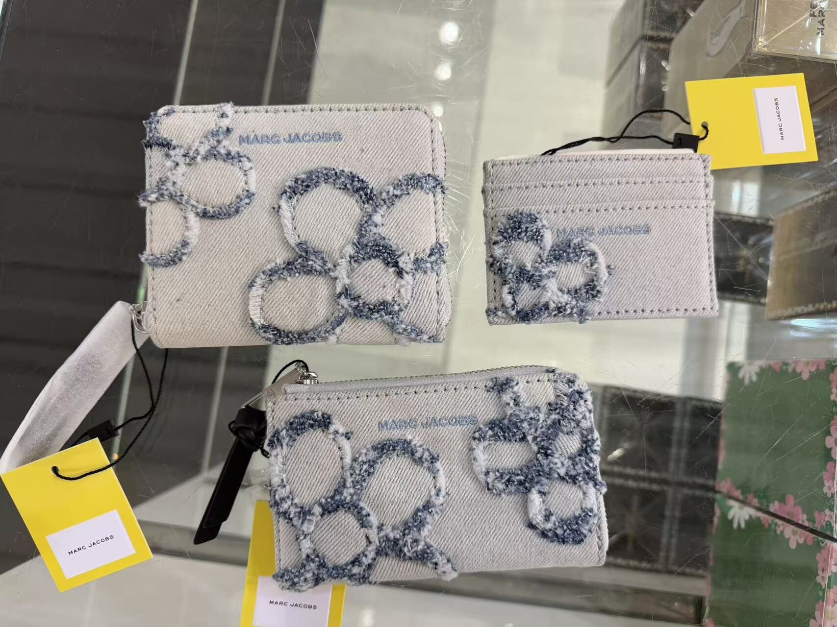 【直播】Marc Jacobs LX100234 The Daisy Denim 限定系列