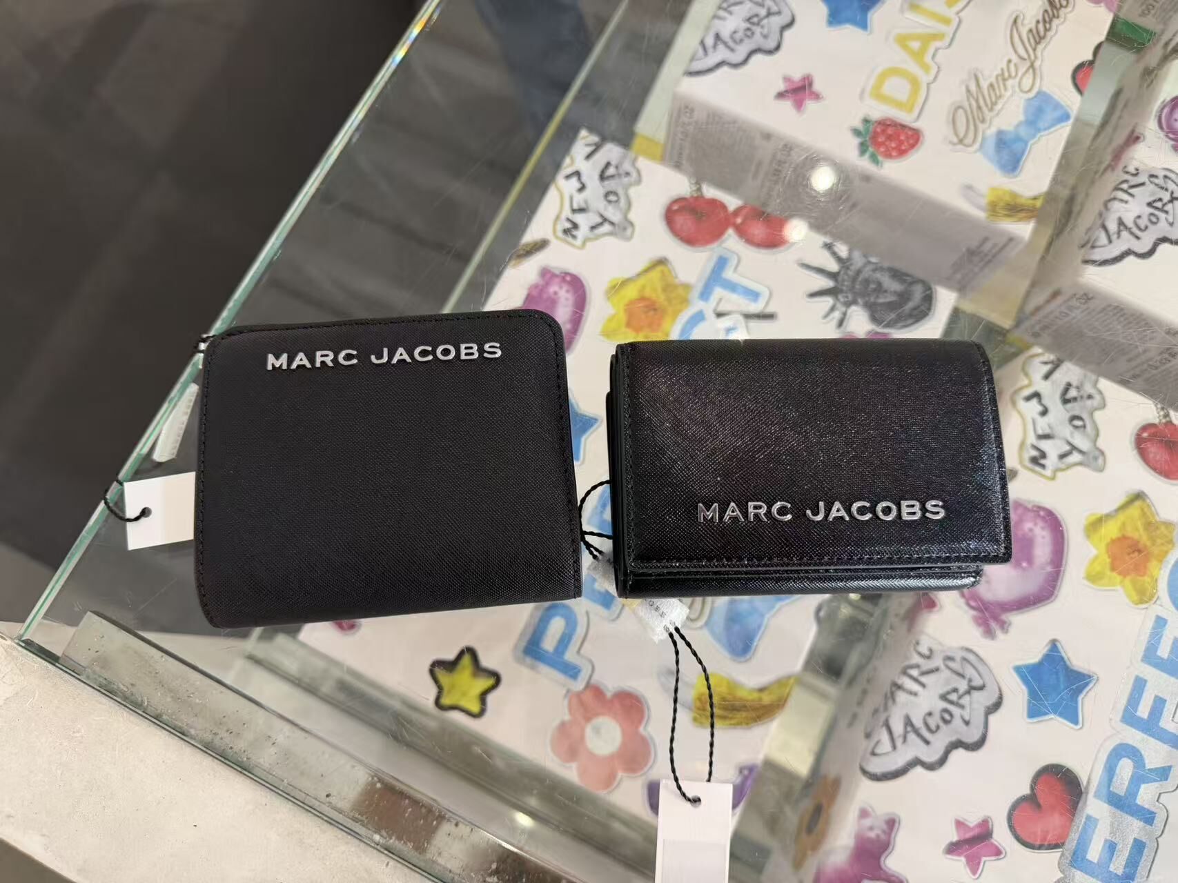 【直播】Marc Jacobs LX100280 The Groove Mini 銀包
