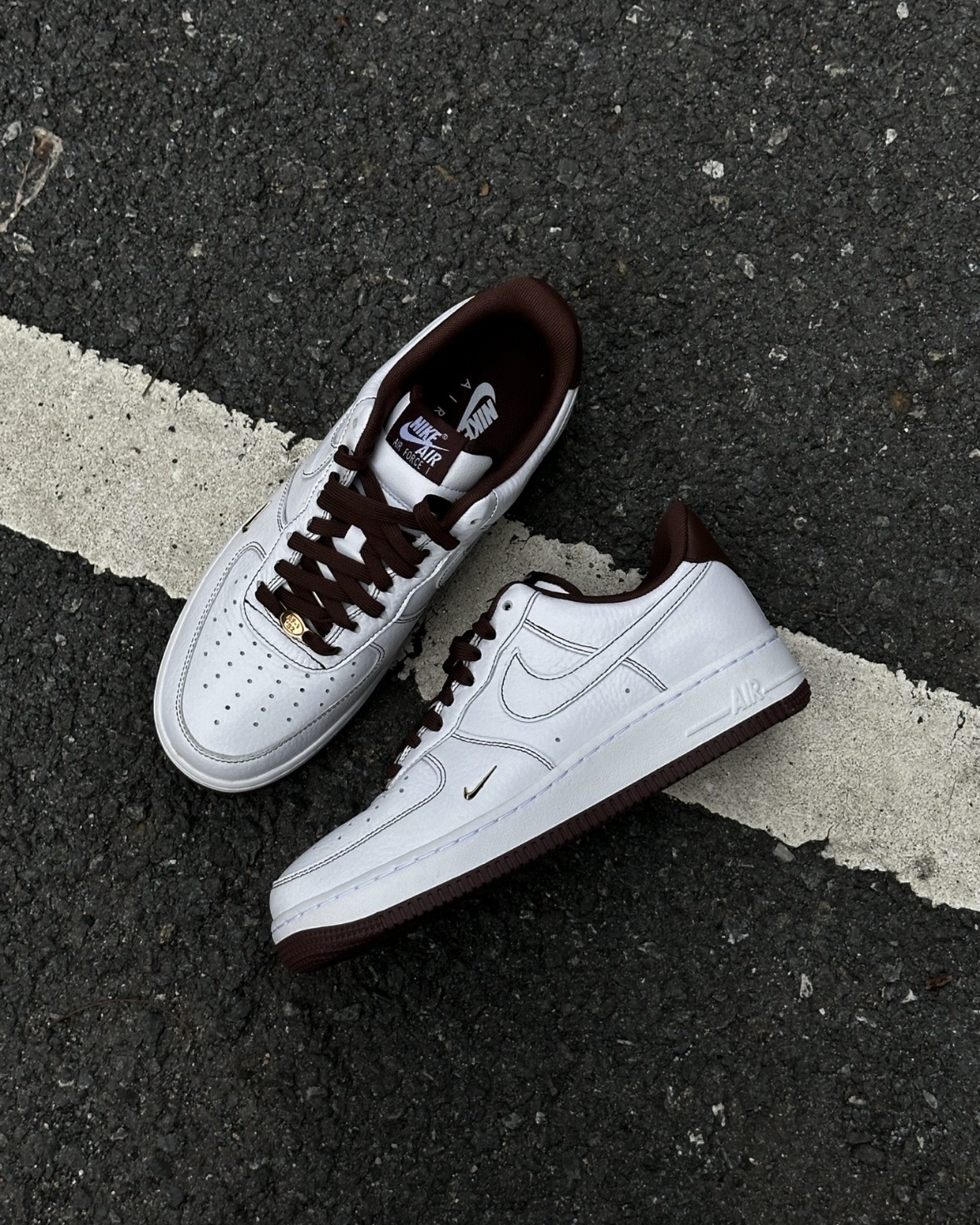 Nike Air Force 1 '07 Mini Jewel 小勾 縫線 可可棕白