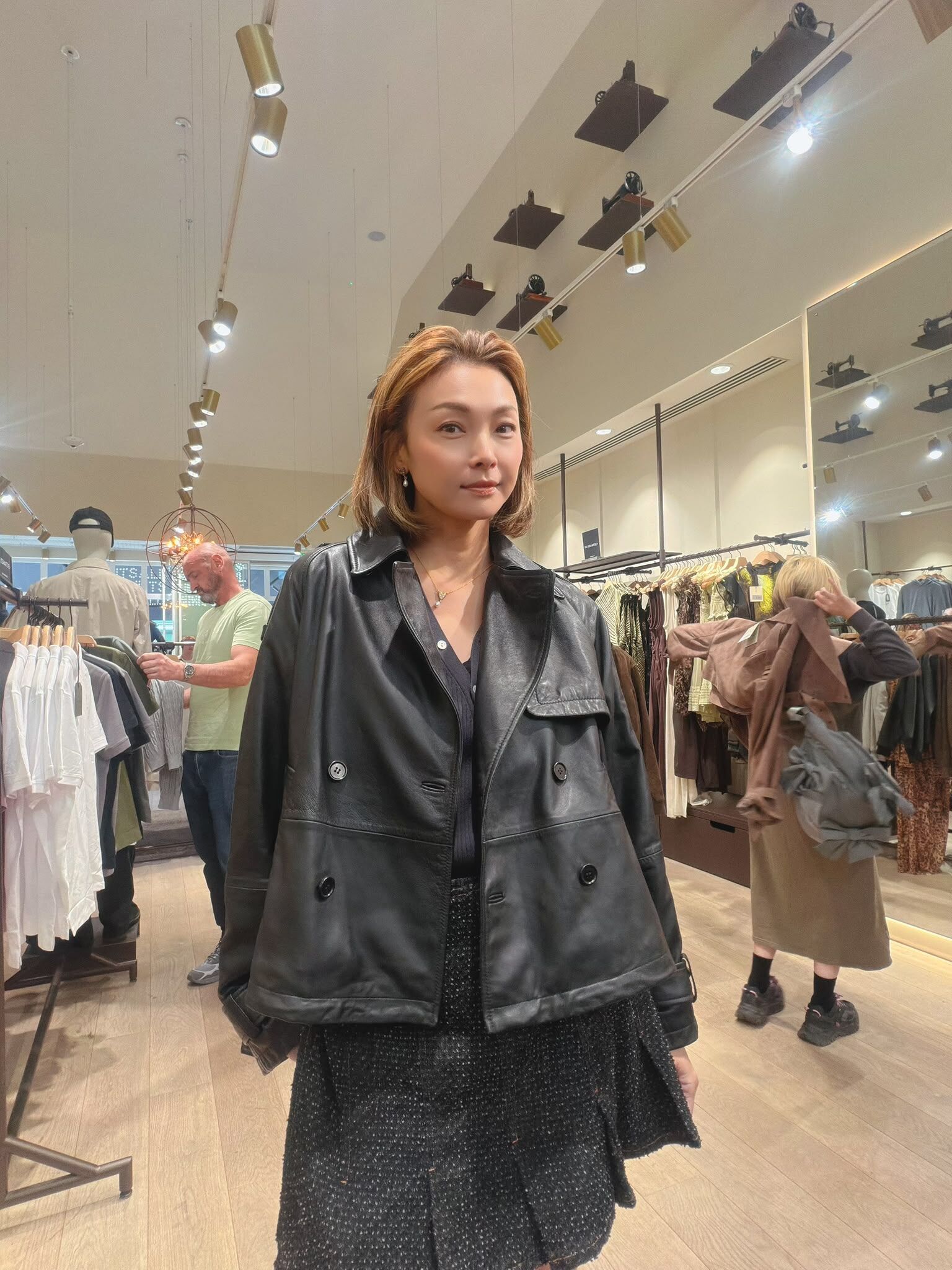英國代購-ALLSAINTS  REYA CRPPED L THR MAC 羊皮外套