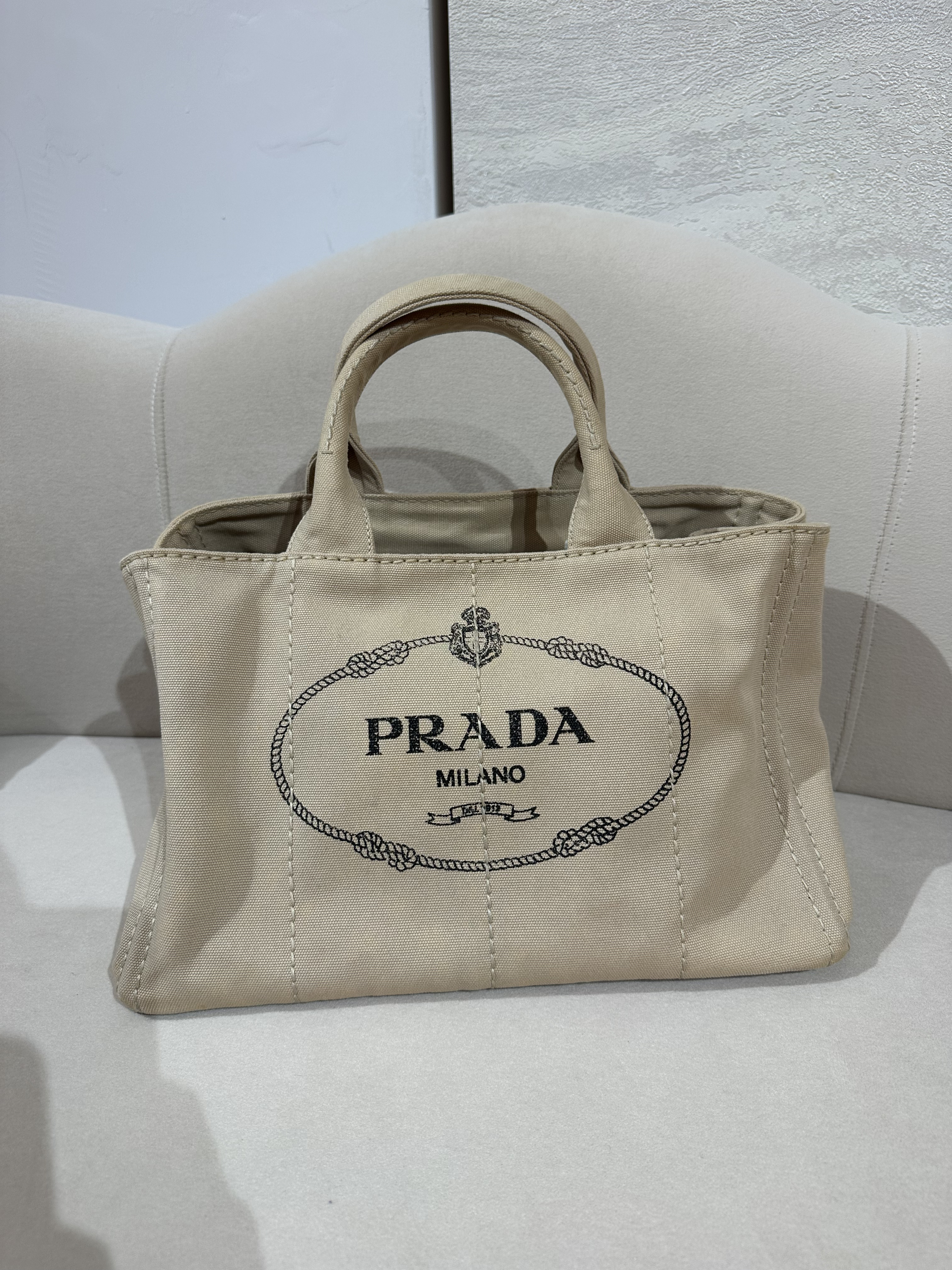 Prada 杏色tote bag🤎現貨