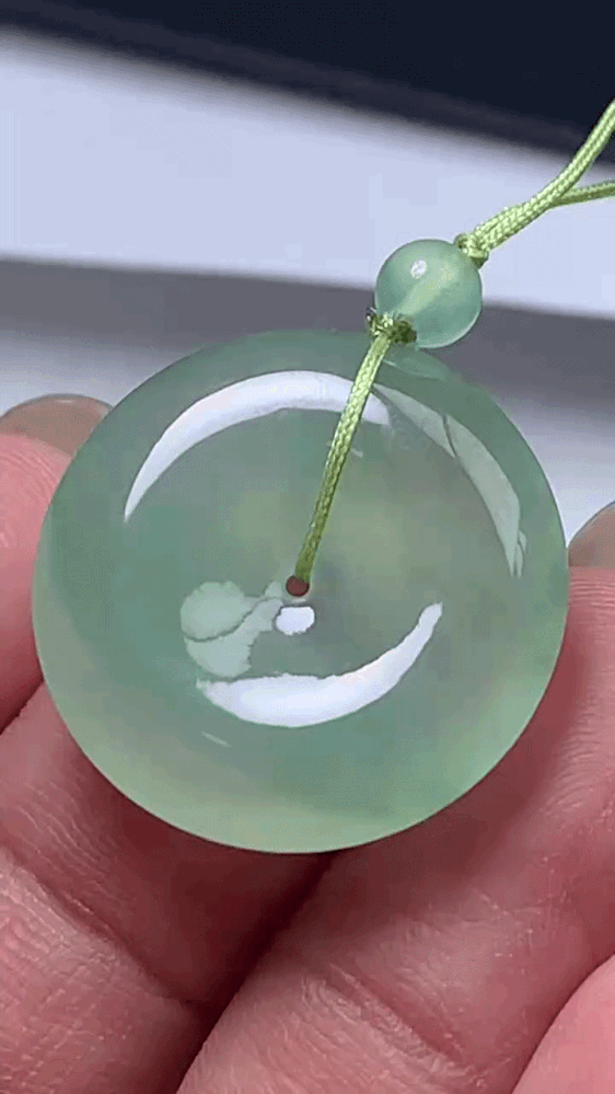 922426 翡翠冰種飄彩平安扣 (27.5mm直徑)