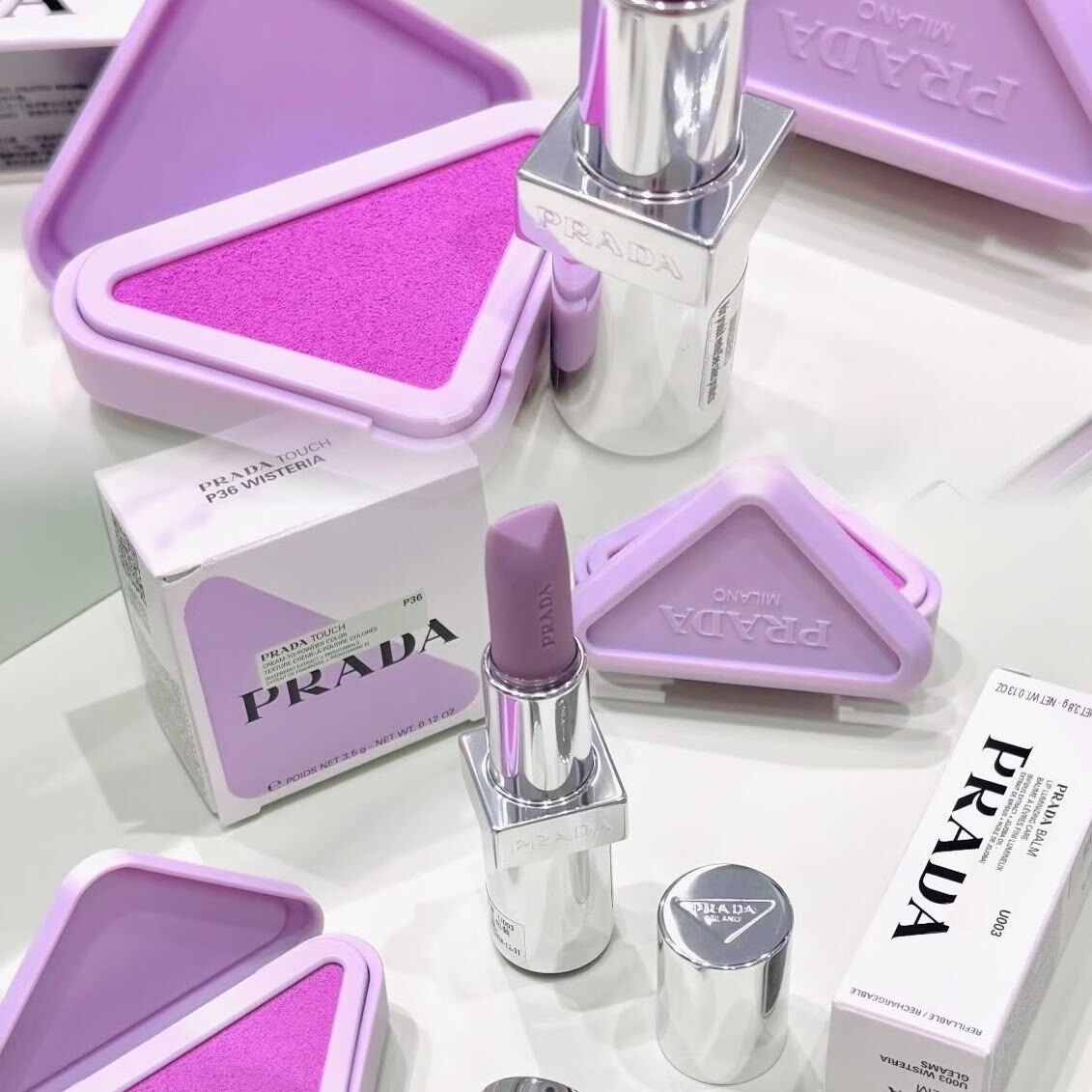 Prada - 幻光紫系列 Wisteria Collection  經典潤唇膏 #U003幻光紫 / 柔霧多用膏 #P36粉霧紫