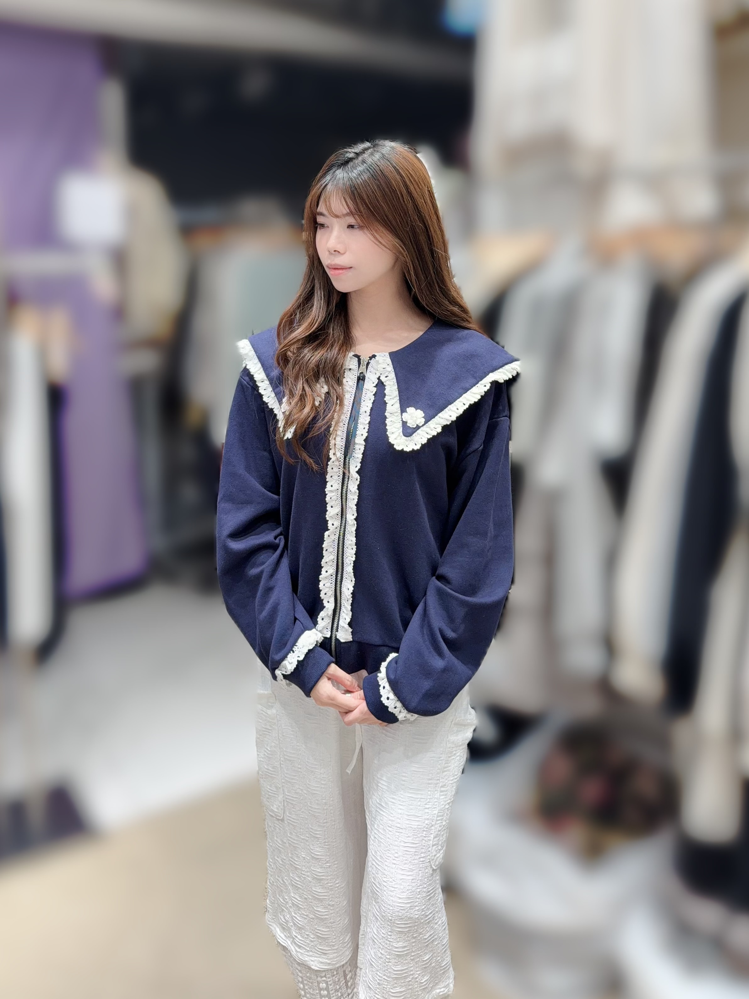 VS01 胸48-58 長23 $499